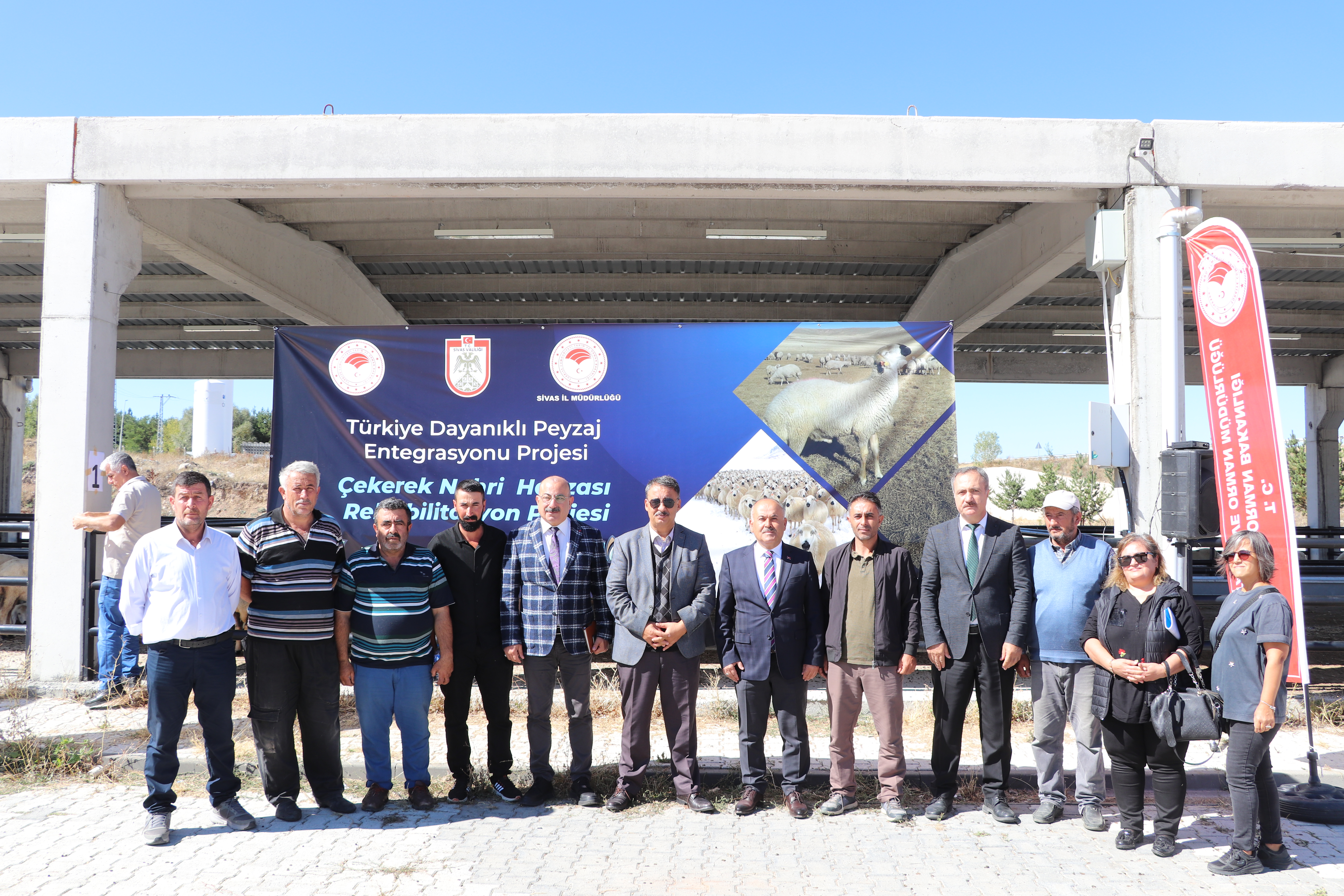 Yıldızeli İlçemizde Koyun ve Koç Dağıtım Töreni Düzenlendi