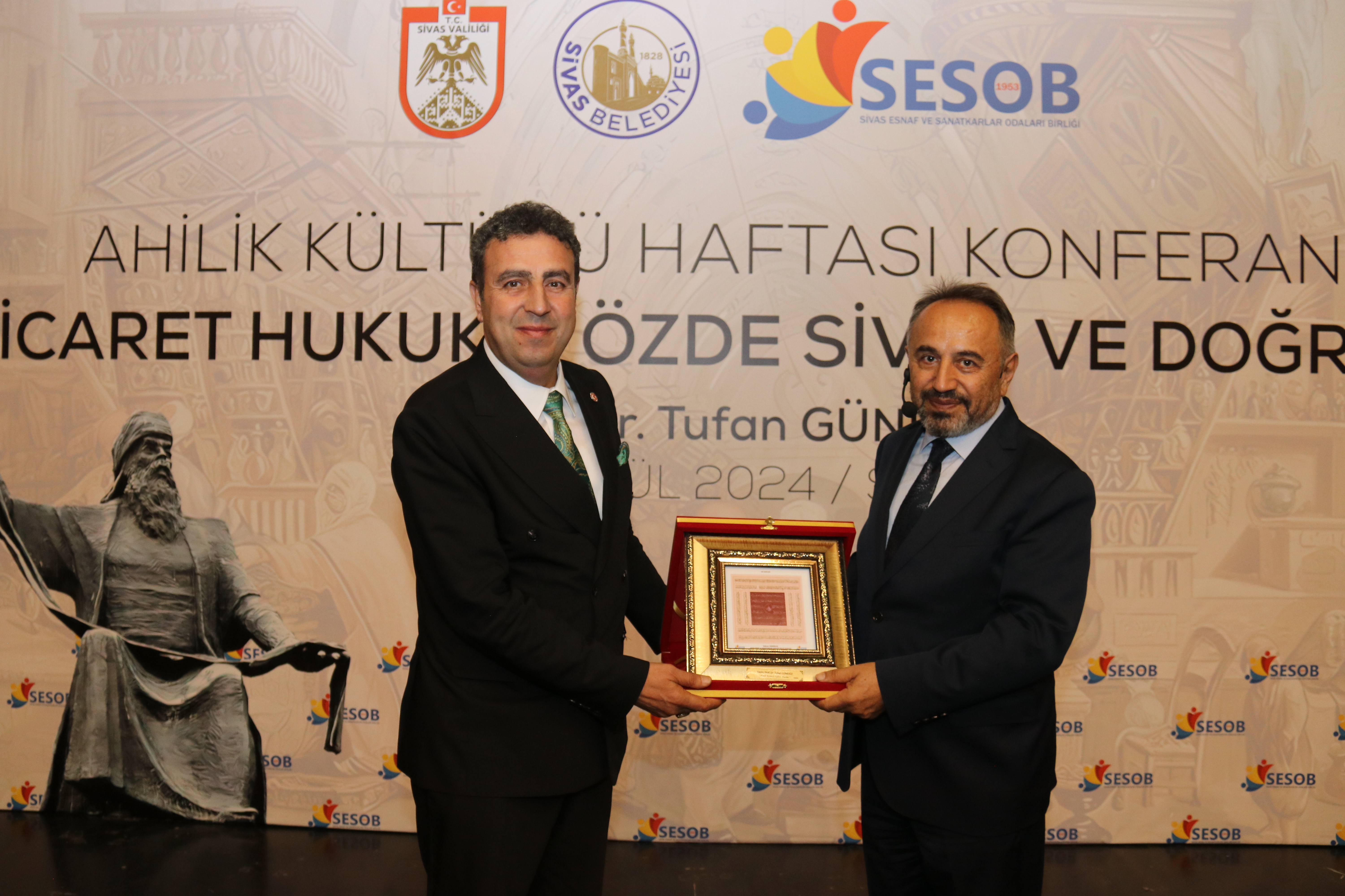 TÜRKİYENİN GELECEĞİ MESLEKİ EĞİTİMDEDİR TÜRKİYENİN GELECEĞİ MESLEKİ EĞİTİMDEDİR