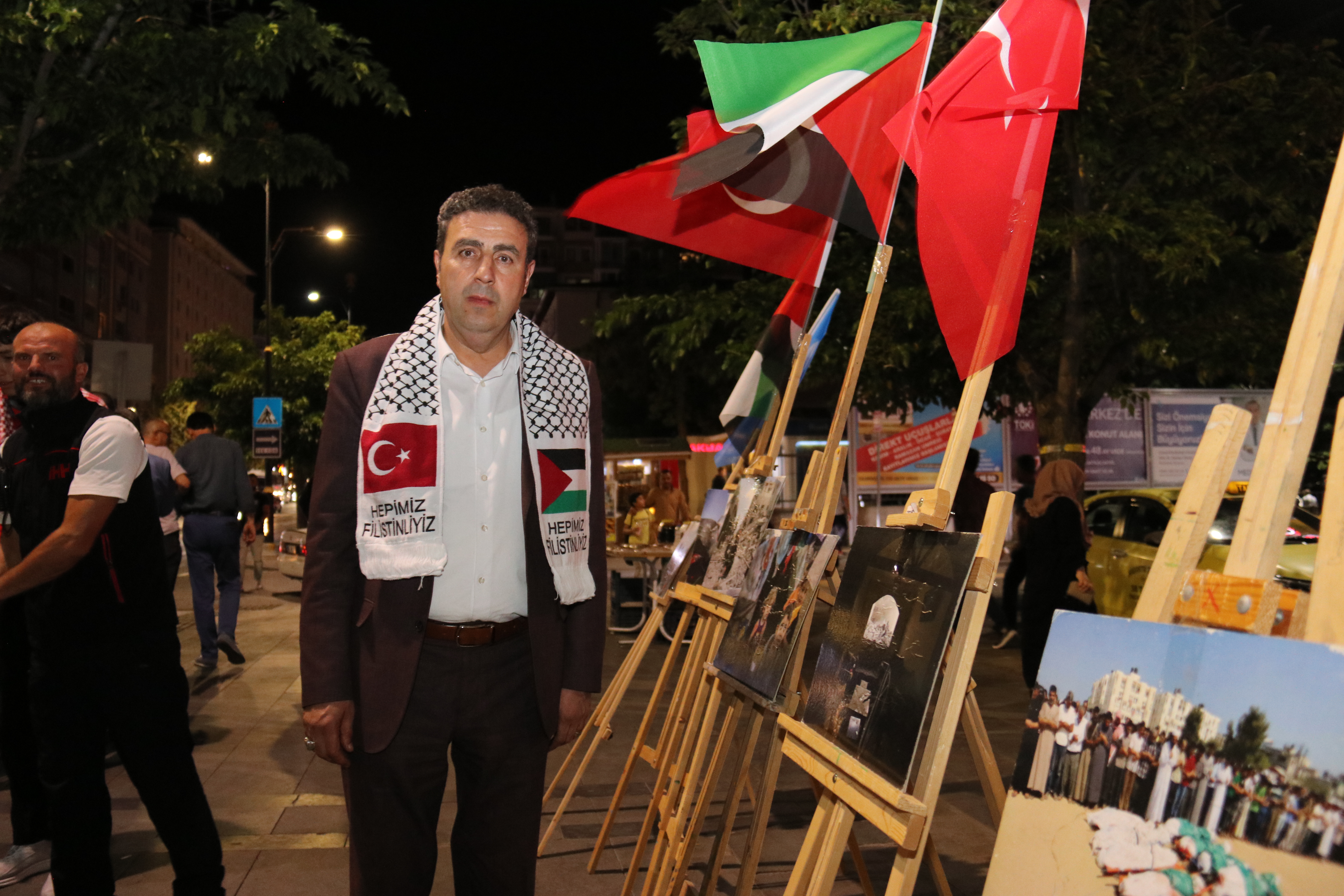 GAZZE VE FİLİSTİNDEKİ ZULÜM BİRAN ÖNCE DURDURULMALI GAZZE VE FİLİSTİNDEKİ ZULÜM BİRAN ÖNCE DURDURULMALI