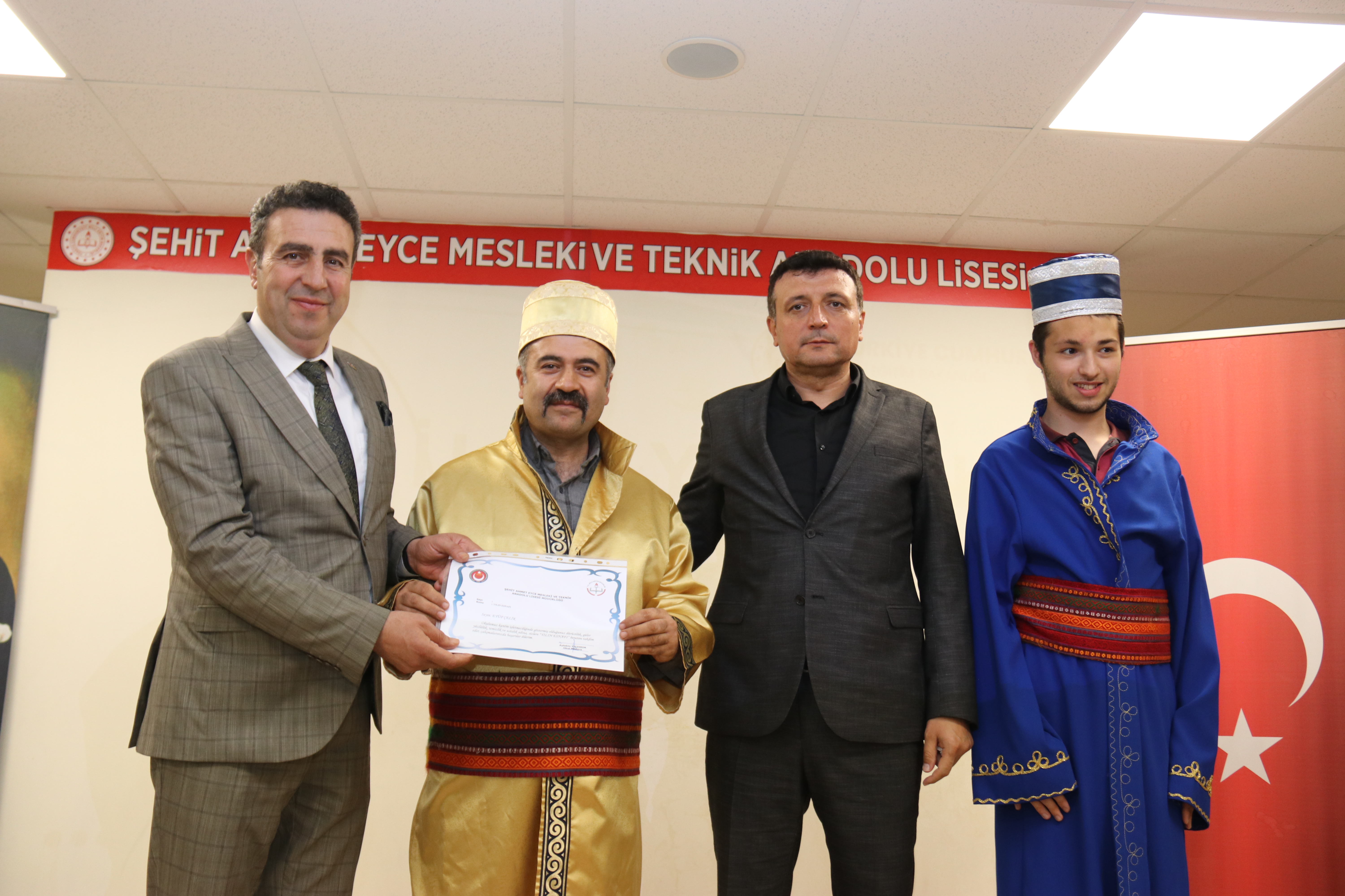 AHİLİĞİ ÖNEMSİYORUZ