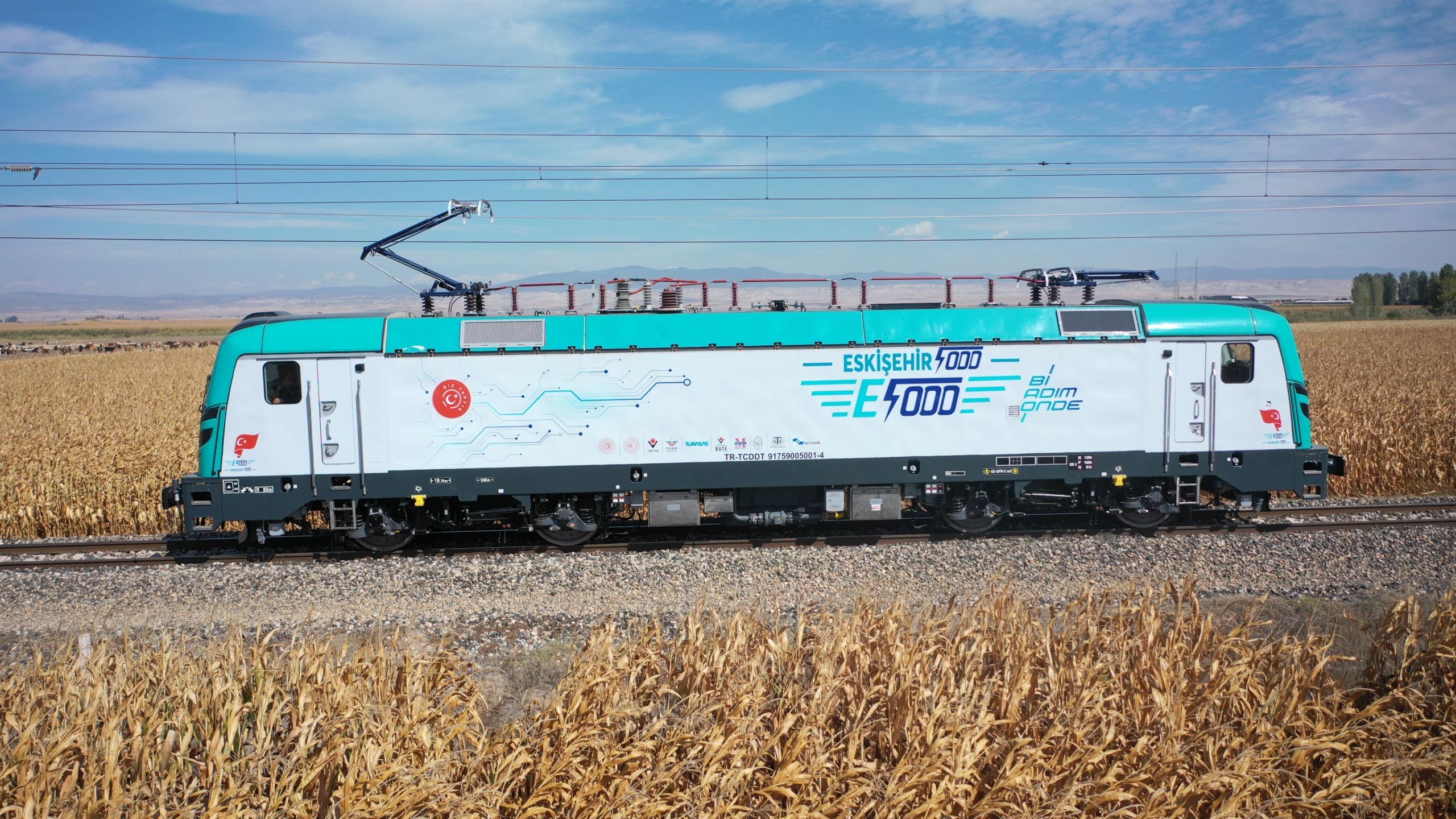 YERLİ LOKOMOTİF ESKİŞEHİR-5000’İN TESTLERİ BAŞARIYLA DEVAM EDİYOR YERLİ LOKOMOTİF ESKİŞEHİR-5000’İN TESTLERİ BAŞARIYLA DEVAM EDİYOR