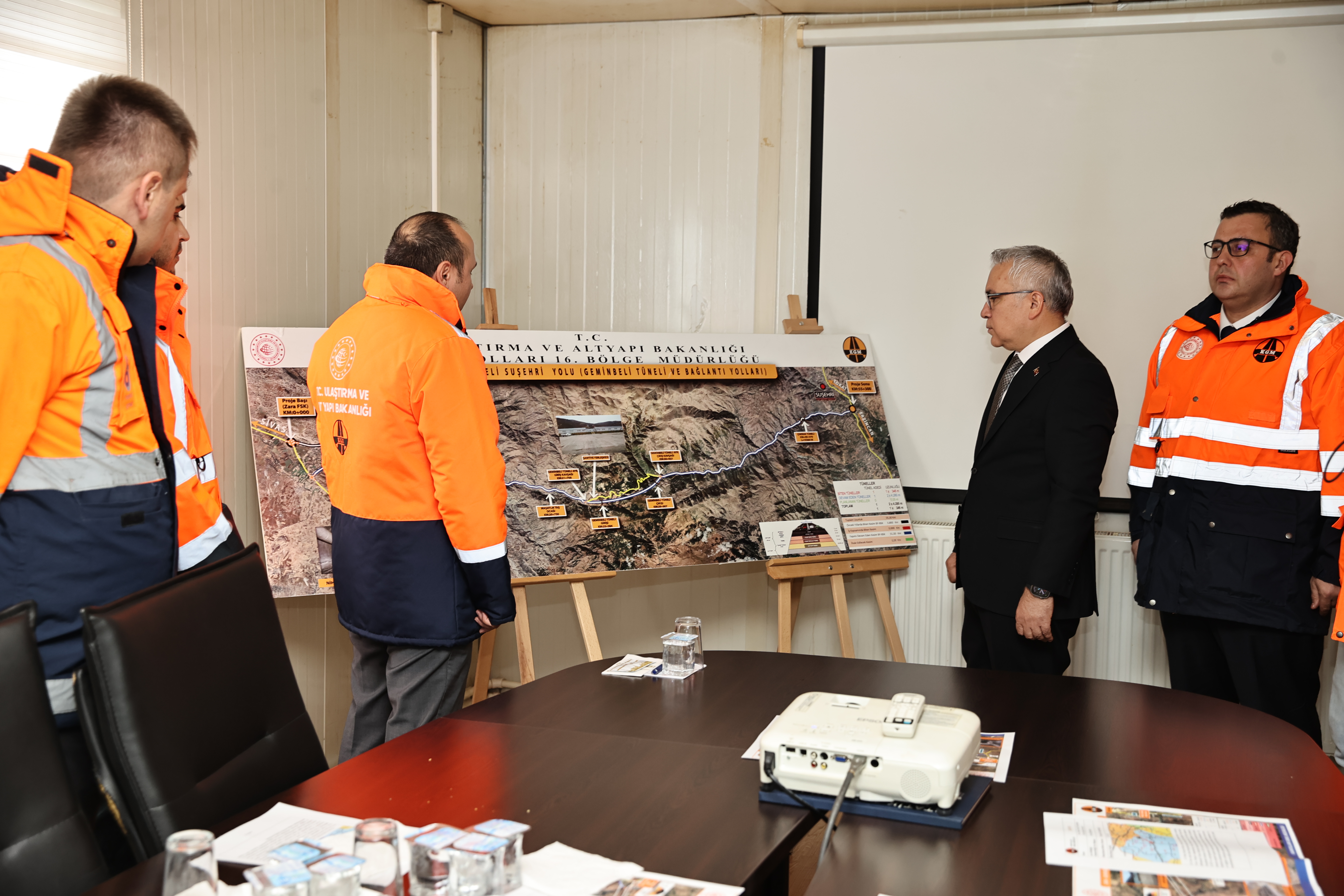 Geminbeli Tünelinde Çalışmalar Son Aşamada