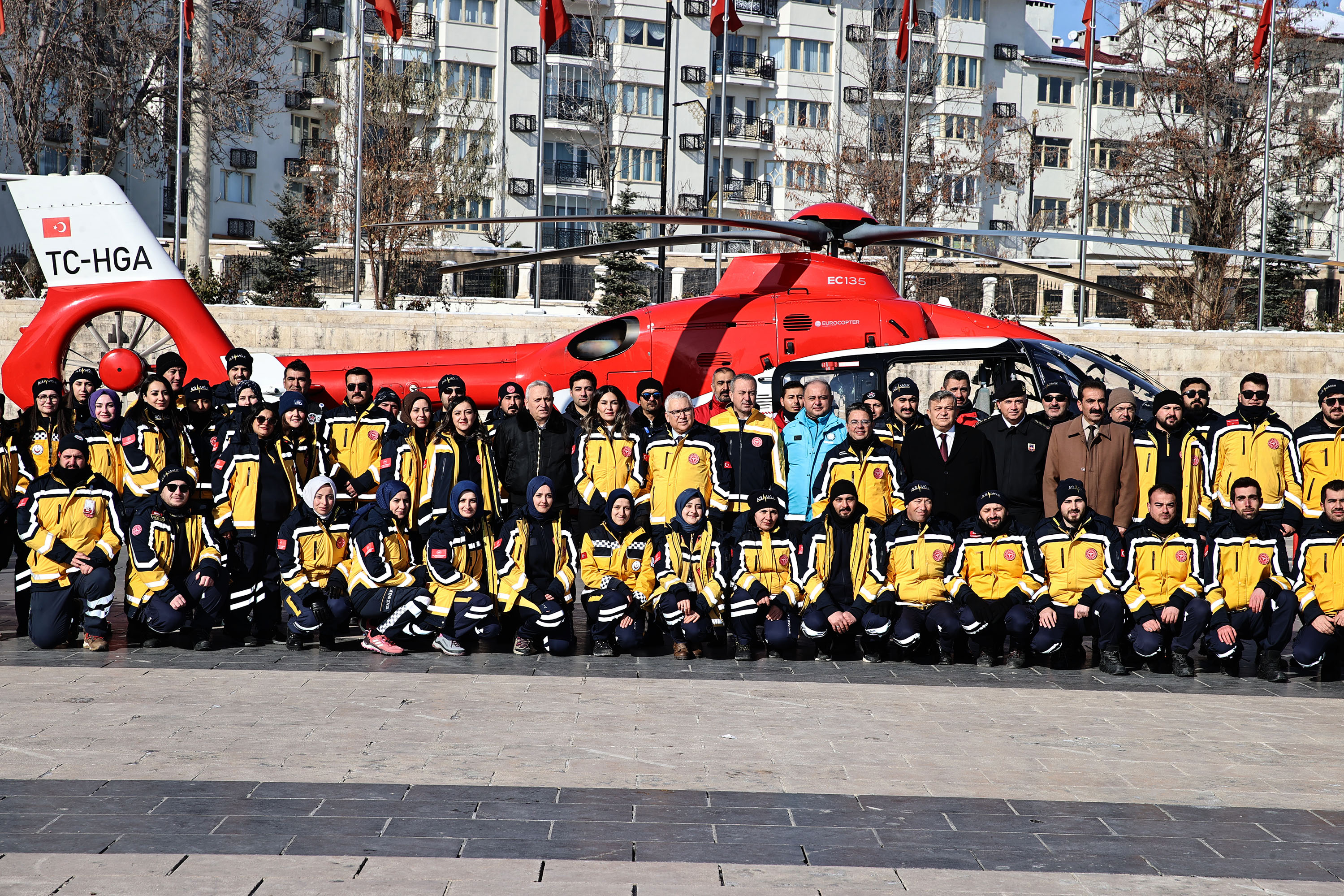 Fermuar Sistemi ile Yaşama Yol Ver Fermuar Sistemi ile Yaşama Yol Ver