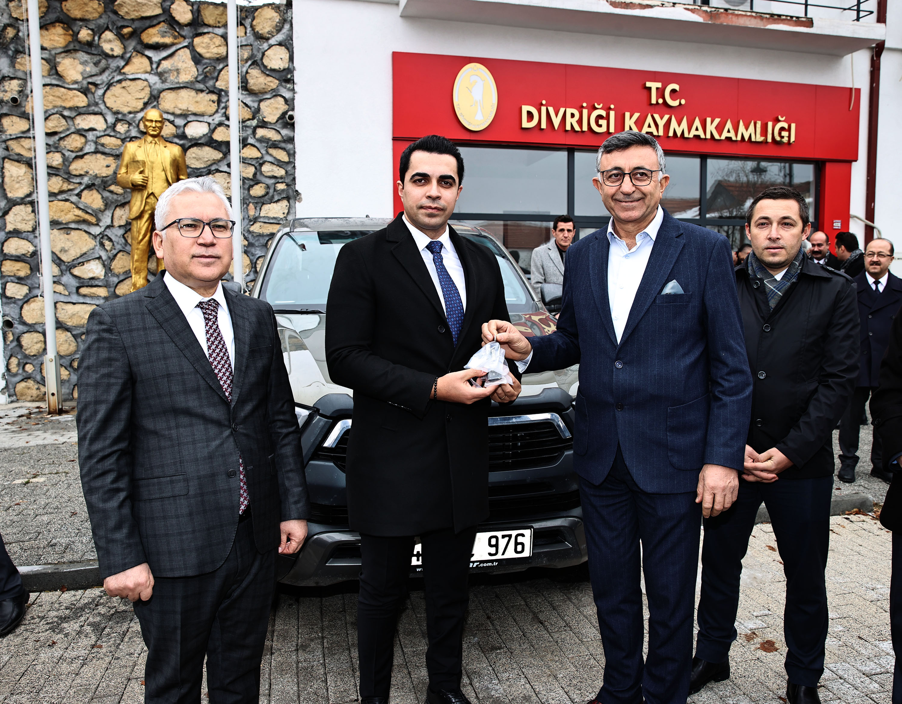 Vali Yılmaz Şimşek Divriği İlçesinde İncelemelerde Bulundu