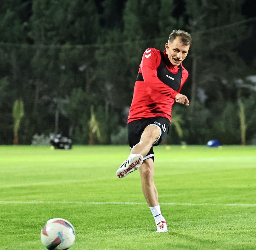 Antalya Kampı Başladı Antalya Kampı Başladı