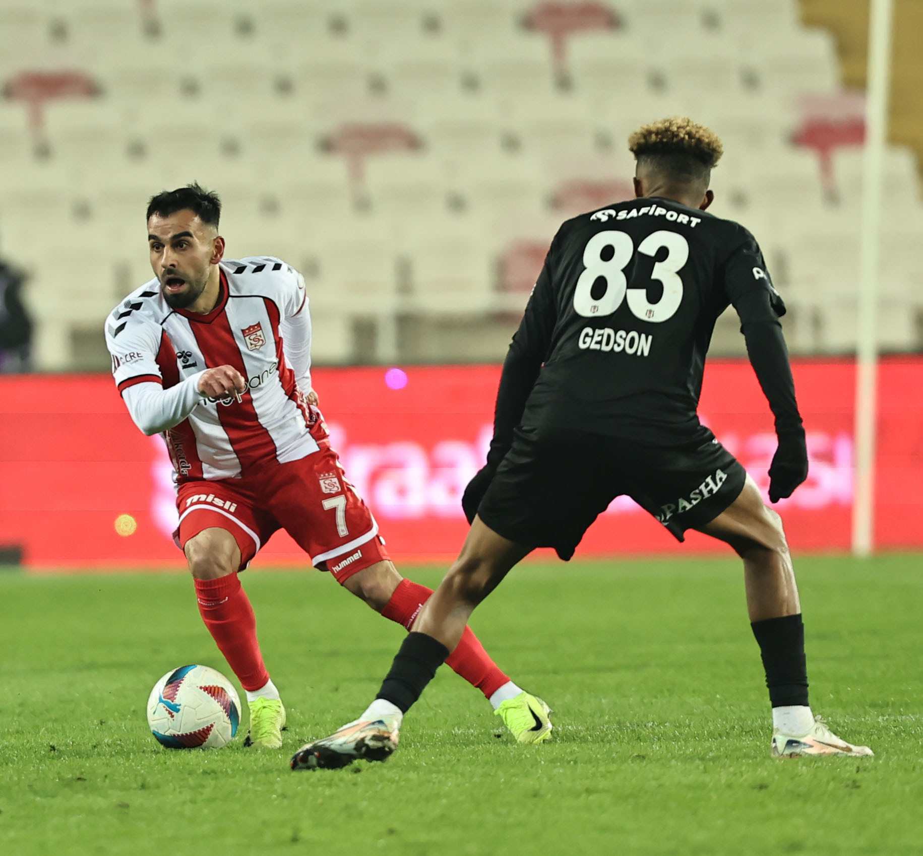 Net Global Sivasspor 0-1 Beşiktaş Net Global Sivasspor 0-1 Beşiktaş