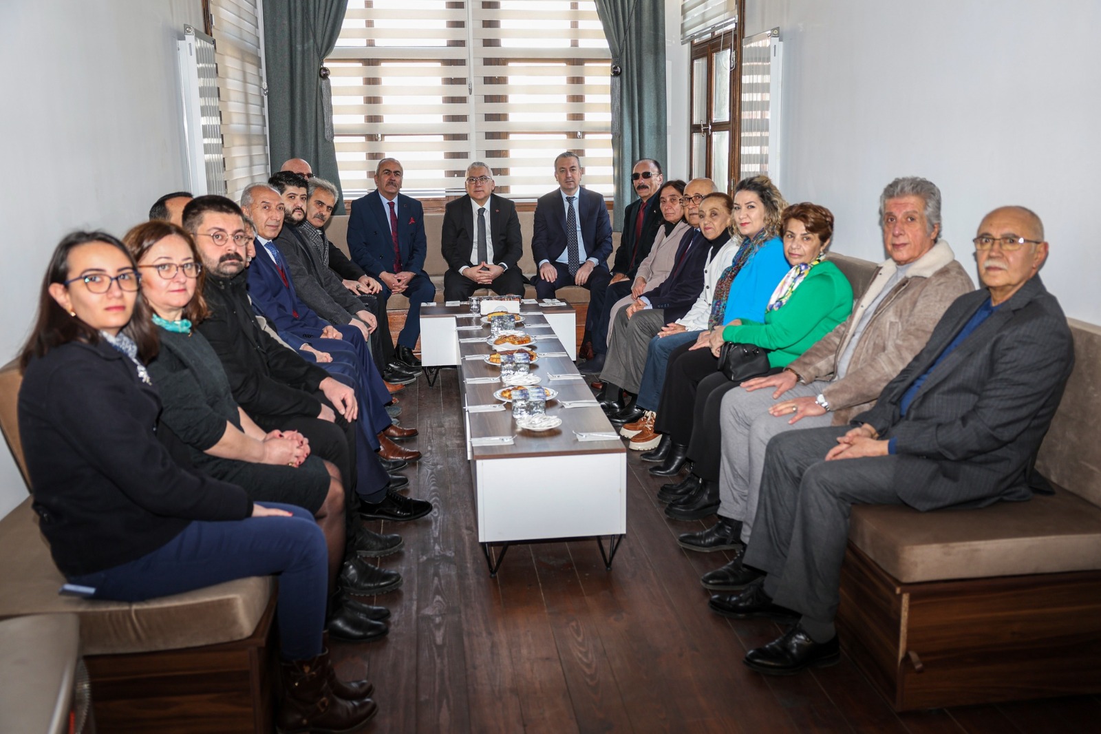 “KENT KONSEYİ SİVAS İÇİN BÜYÜK EKSİKLİKTİ” “KENT KONSEYİ SİVAS İÇİN BÜYÜK EKSİKLİKTİ”