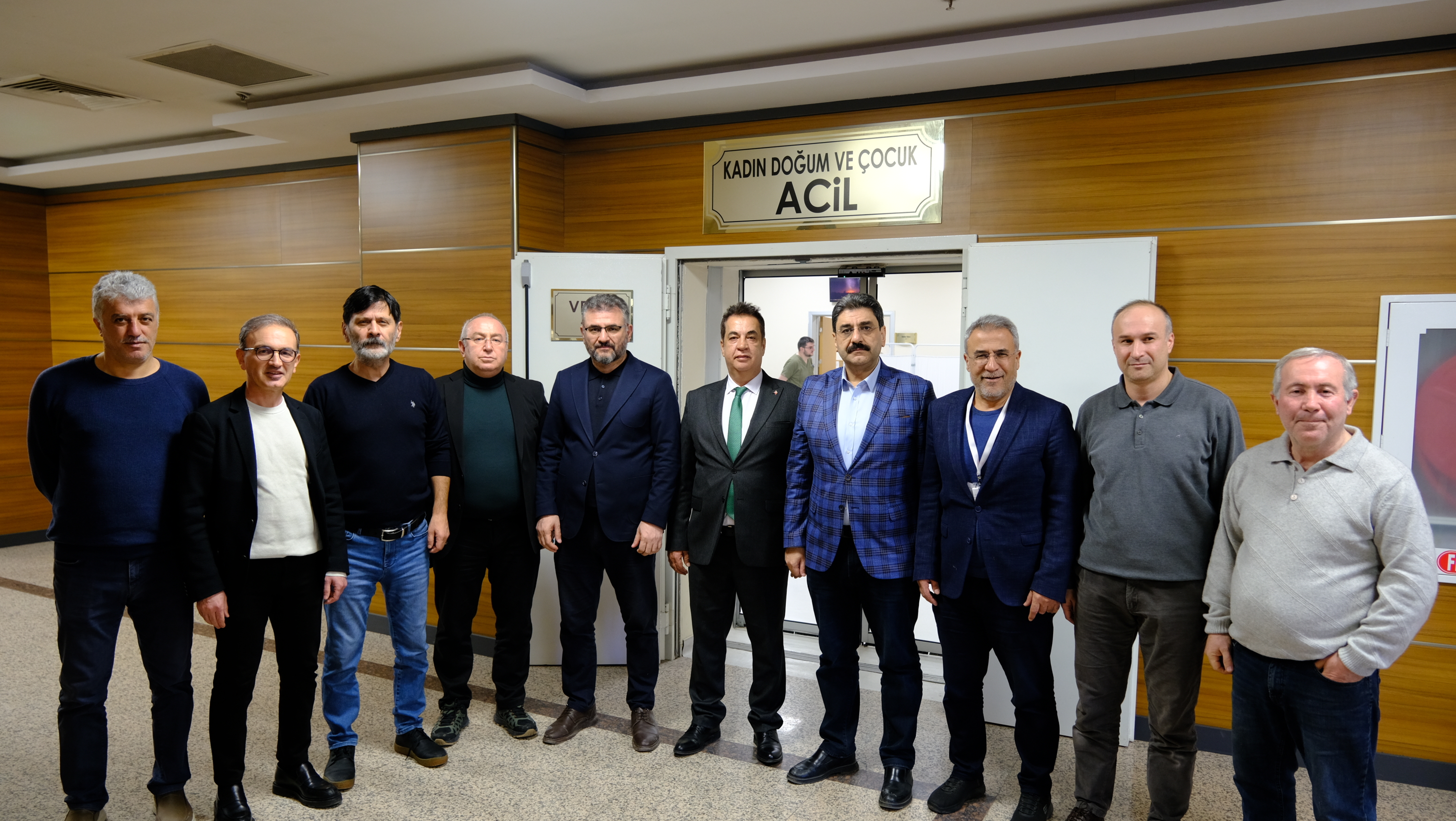 SCÜ Kadın Doğum ve Çocuk Hastalıkları Hastanesi Çocuk Acil Servisi 7/24 Tüm Sivas Halkına Hizmet Veriyor SCÜ Kadın Doğum ve Çocuk Hastalıkları Hastanesi Çocuk Acil Servisi 7/24 Tüm Sivas Halkına Hizmet Veriyor