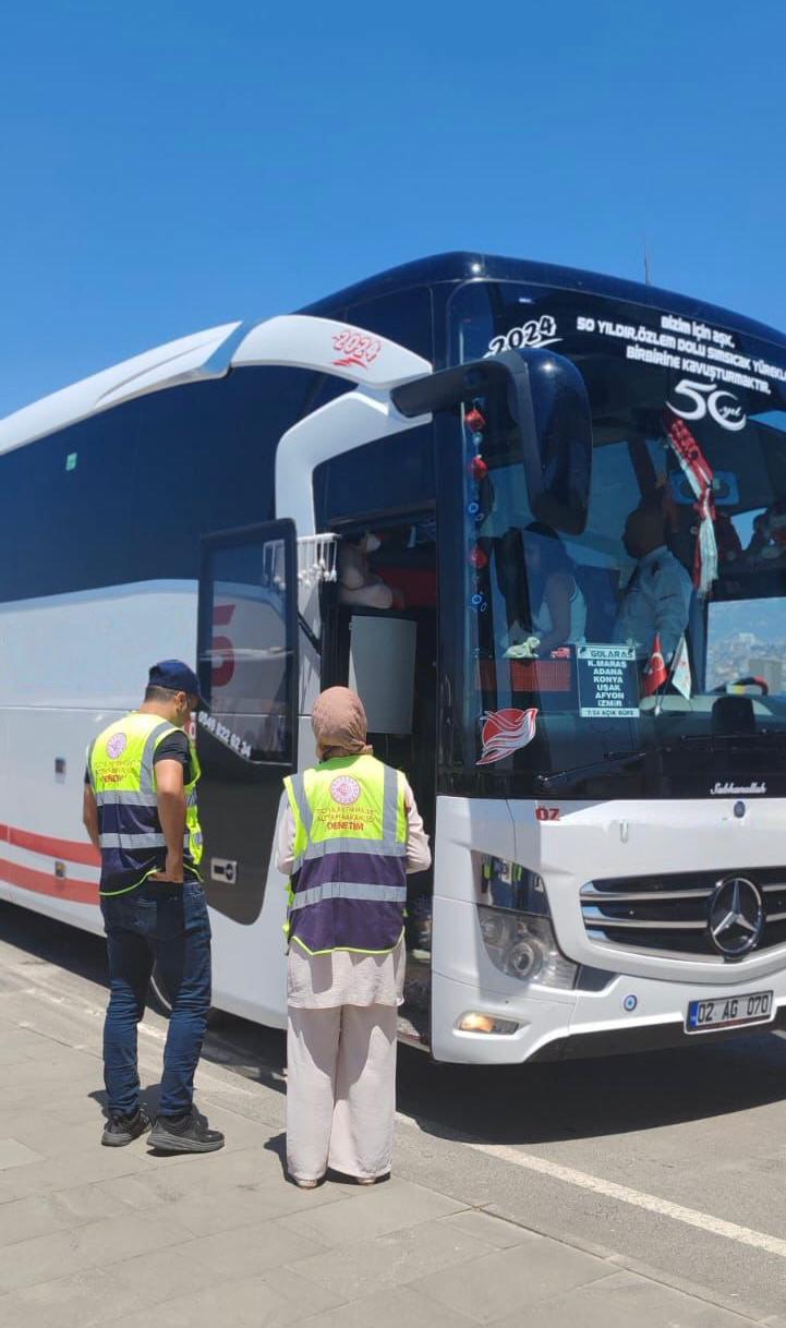 BİLETSİZ YOLCU TAŞIYANA 85 BİN LİRAYA KADAR CEZA GELİYOR BİLETSİZ YOLCU TAŞIYANA 85 BİN LİRAYA KADAR CEZA GELİYOR