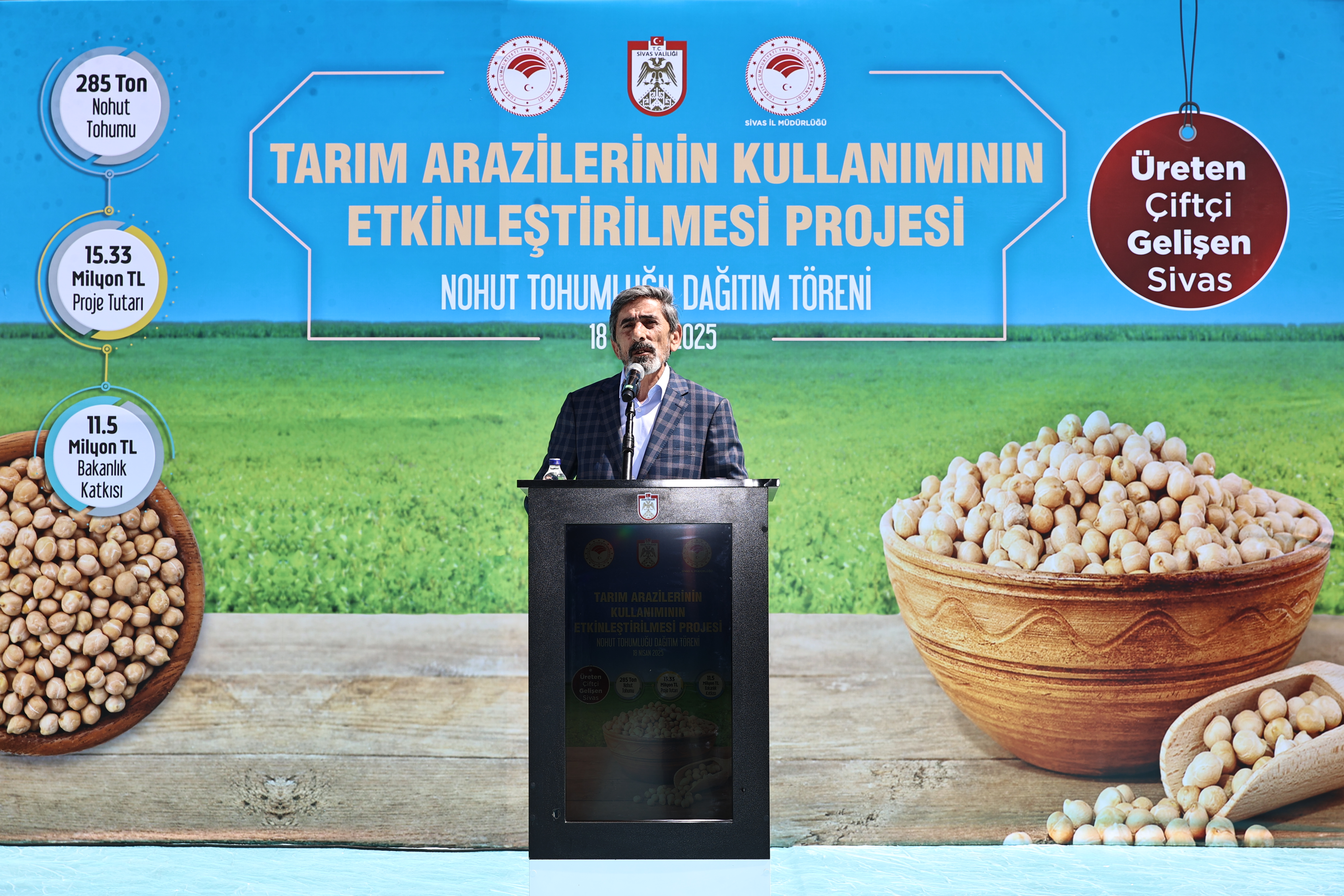 285 Ton Nohut Tohumu Dağıtımı Yapıldı