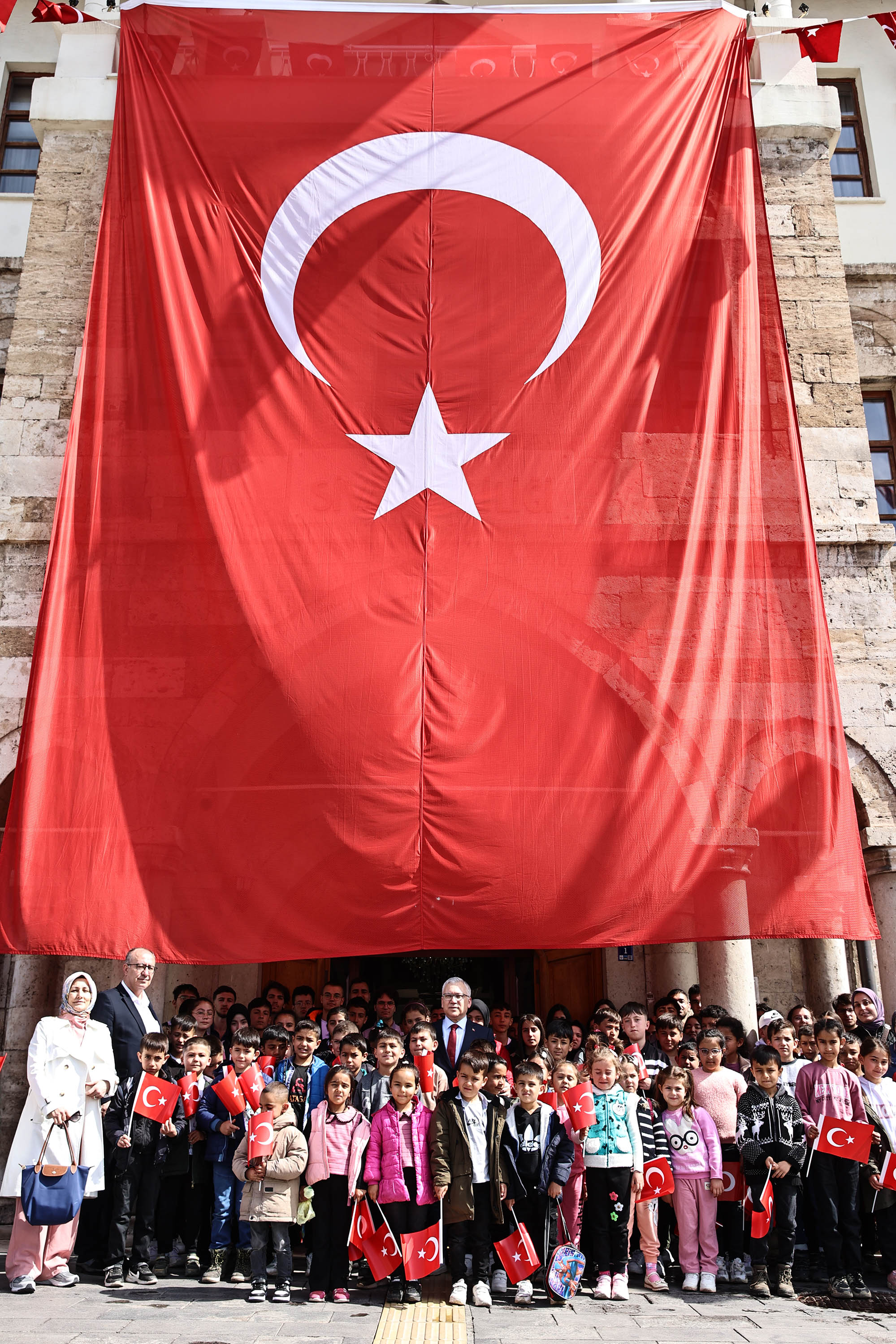 Sivas'ta 23 Nisan Coşkusu Sivas'ta 23 Nisan Coşkusu