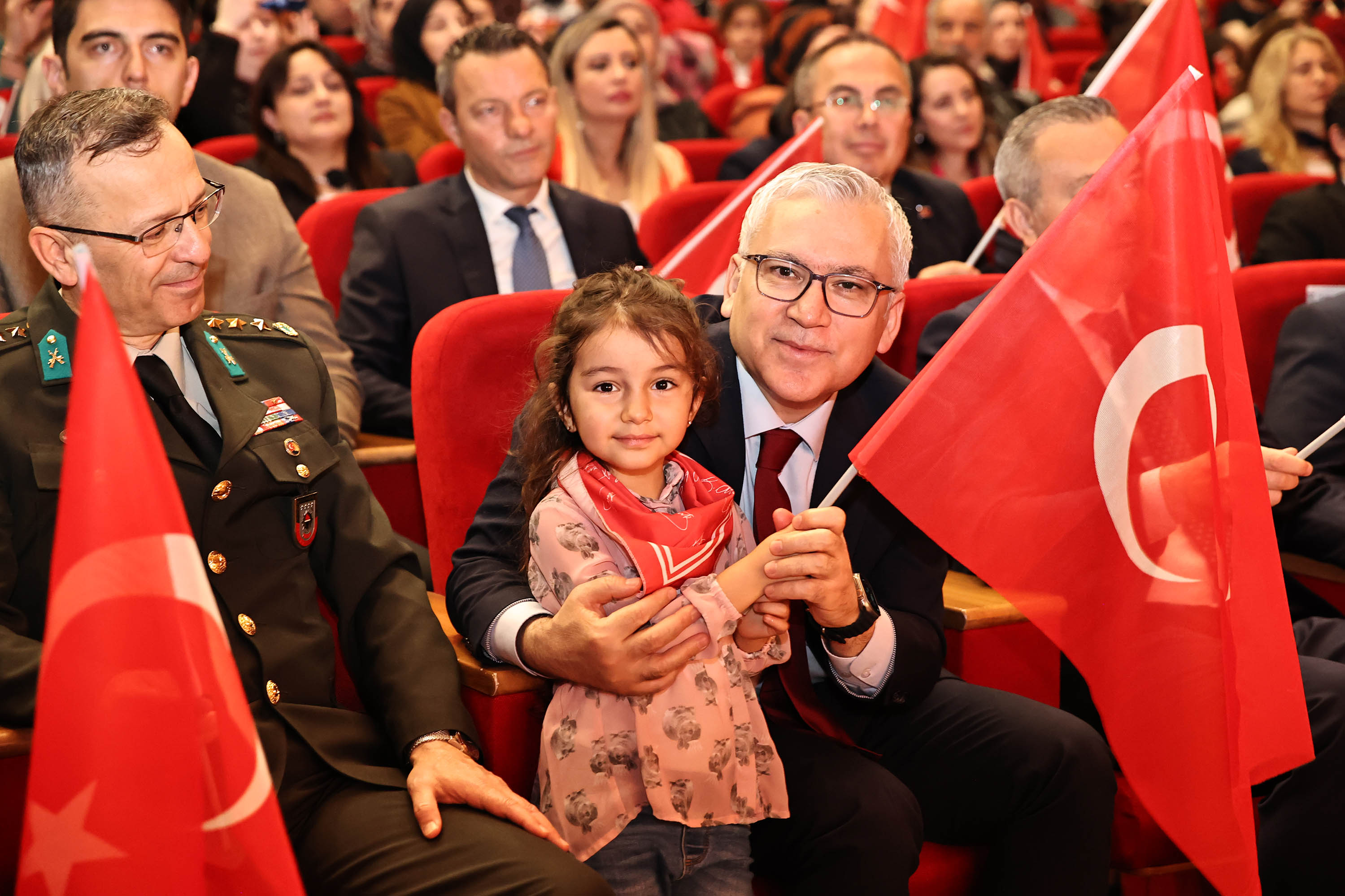 Sivas'ta 23 Nisan Coşkusu Sivas'ta 23 Nisan Coşkusu