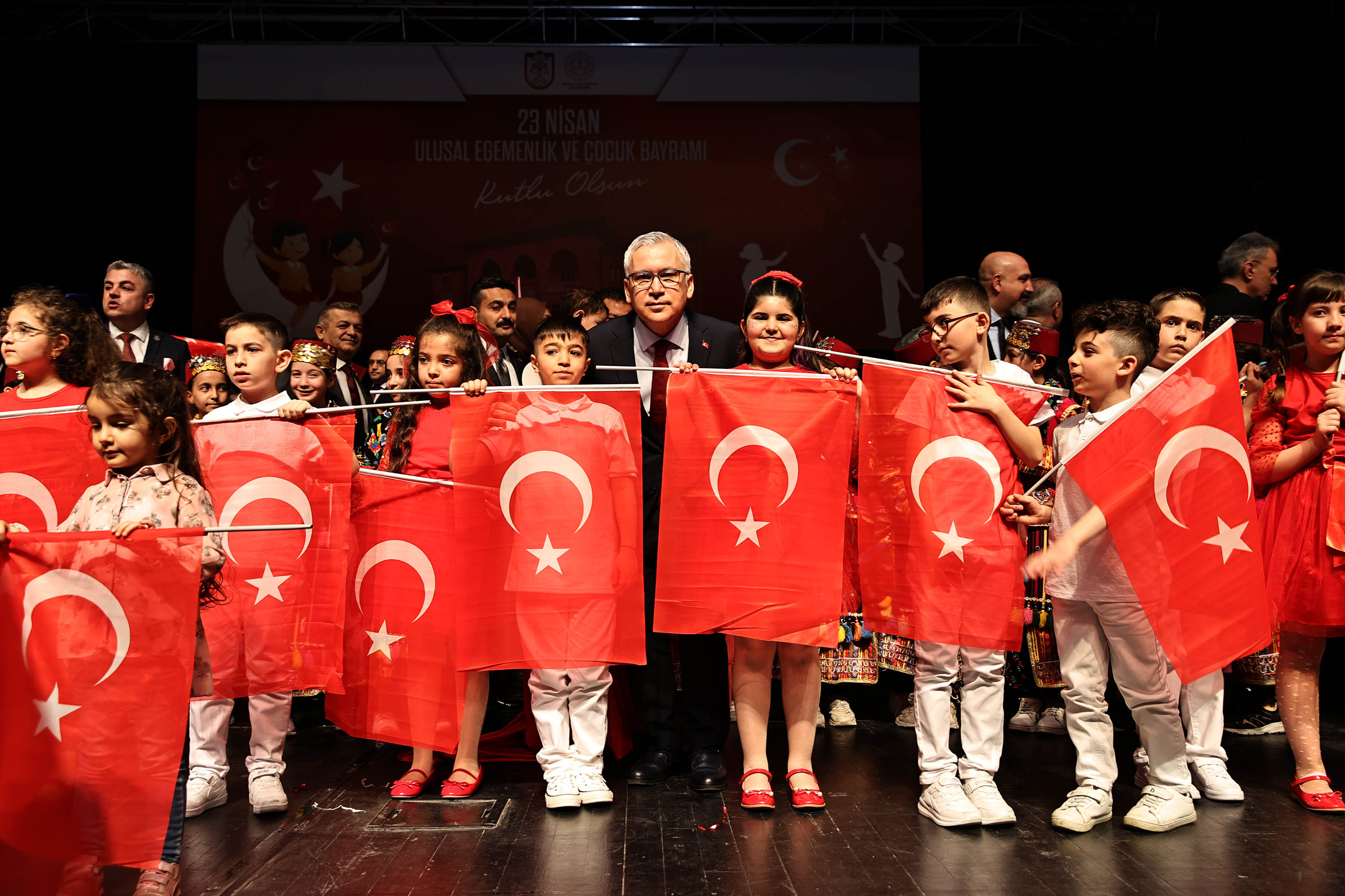 Sivas'ta 23 Nisan Coşkusu Sivas'ta 23 Nisan Coşkusu