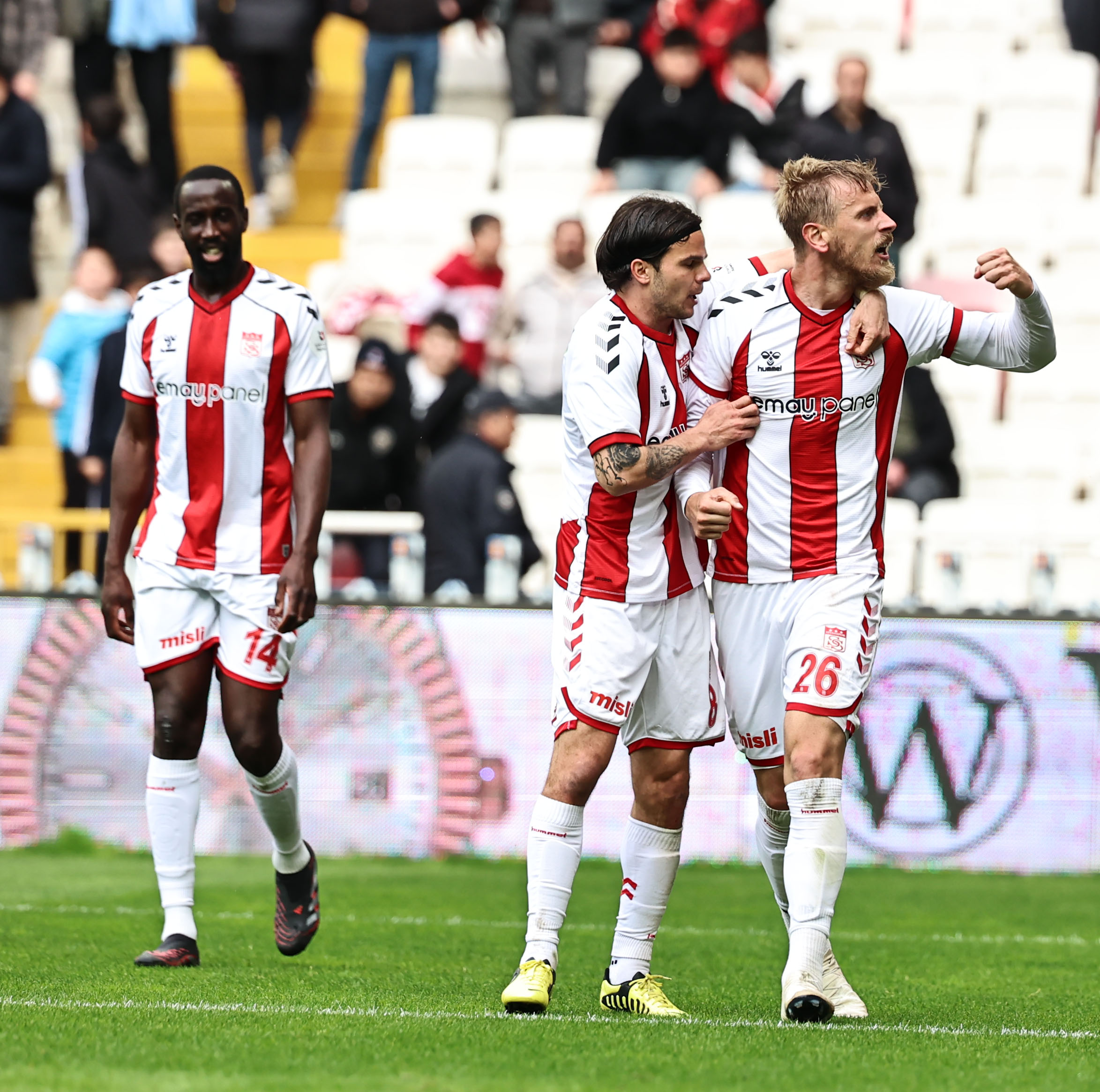 Net Global Sivasspor 2-0 Onvo Antalyaspor Net Global Sivasspor 2-0 Onvo Antalyaspor