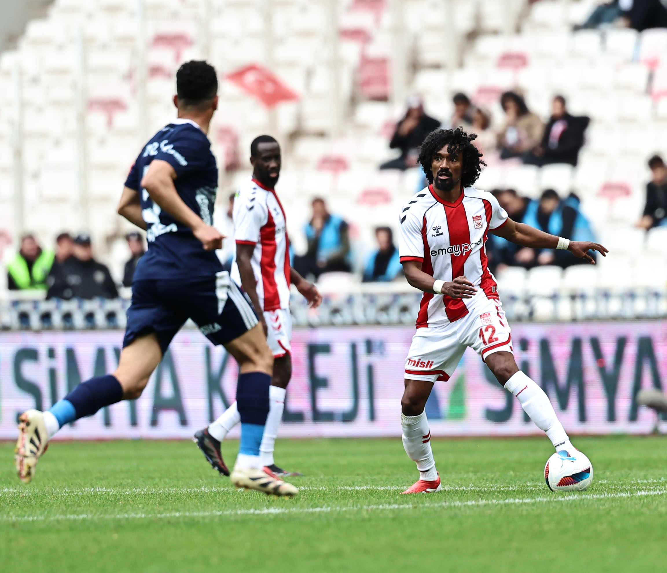 Net Global Sivasspor 2-0 Onvo Antalyaspor Net Global Sivasspor 2-0 Onvo Antalyaspor