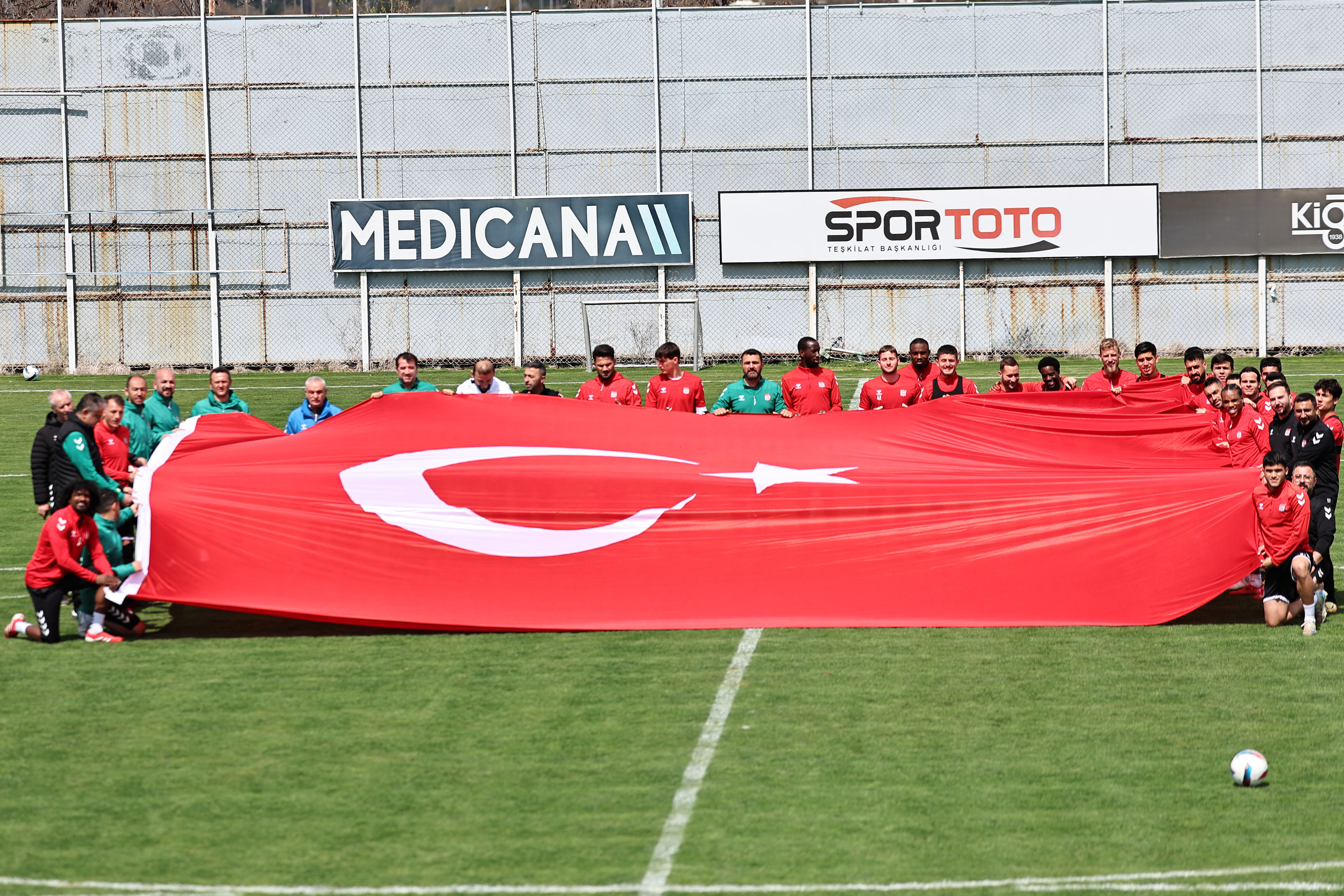 Onvo Antalyaspor Maçı Hazırlıkları - 23 Nisan