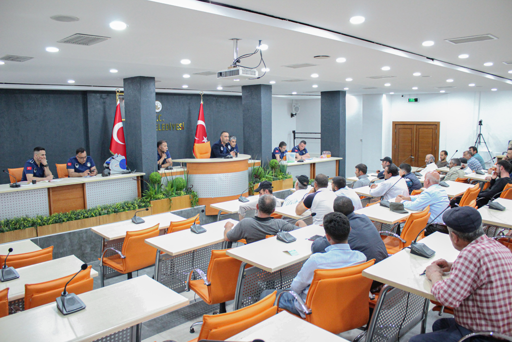 KURBAN SATIŞ YERLERİ İÇİN KURA ÇEKİMİ YAPILDI KURBAN SATIŞ YERLERİ İÇİN KURA ÇEKİMİ YAPILDI