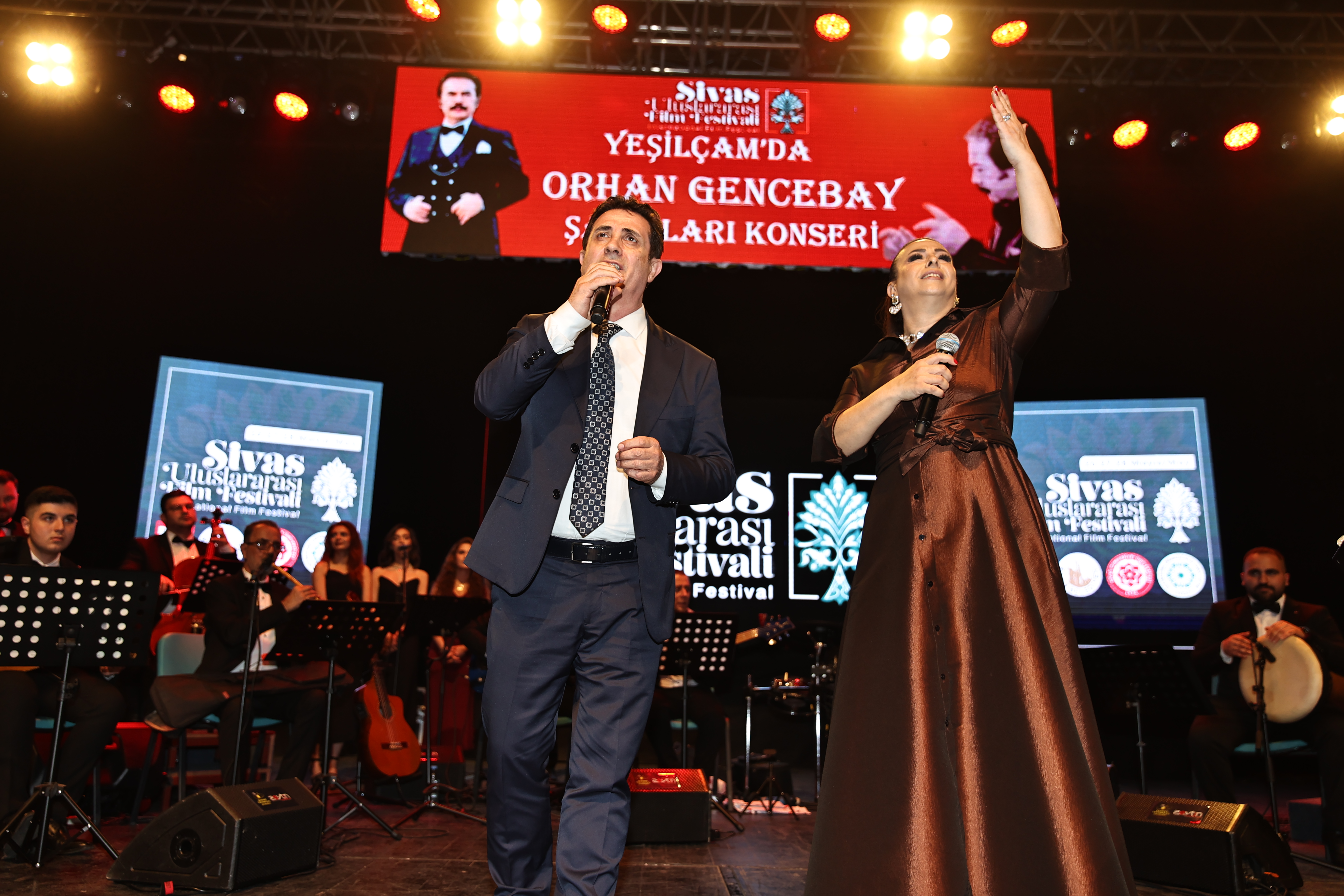 Yeşilçam'da Orhan Gencebay Şarkıları Yeşilçam'da Orhan Gencebay Şarkıları