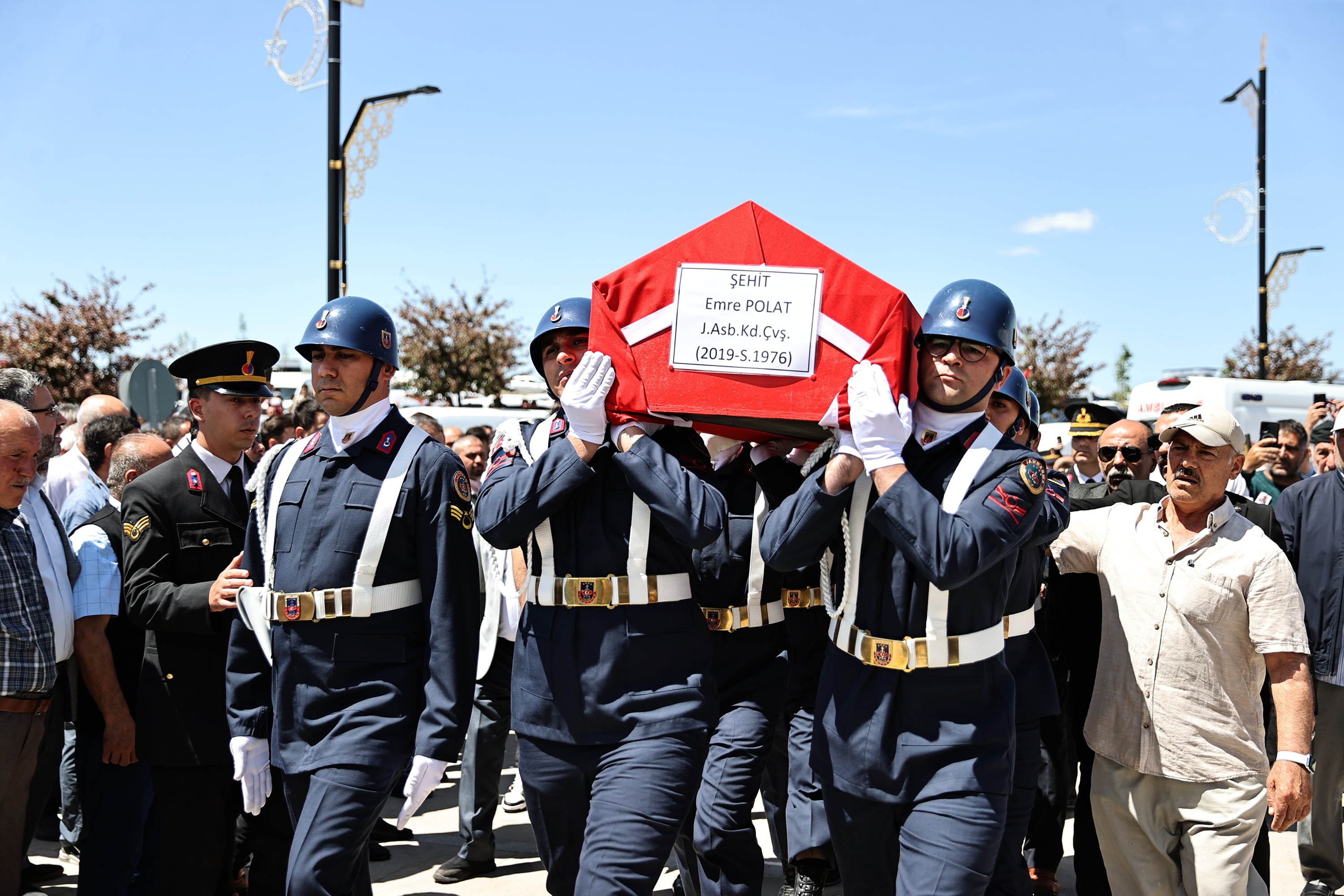 Şehit Emre Polat, Son Yolculuğuna Uğurlandı