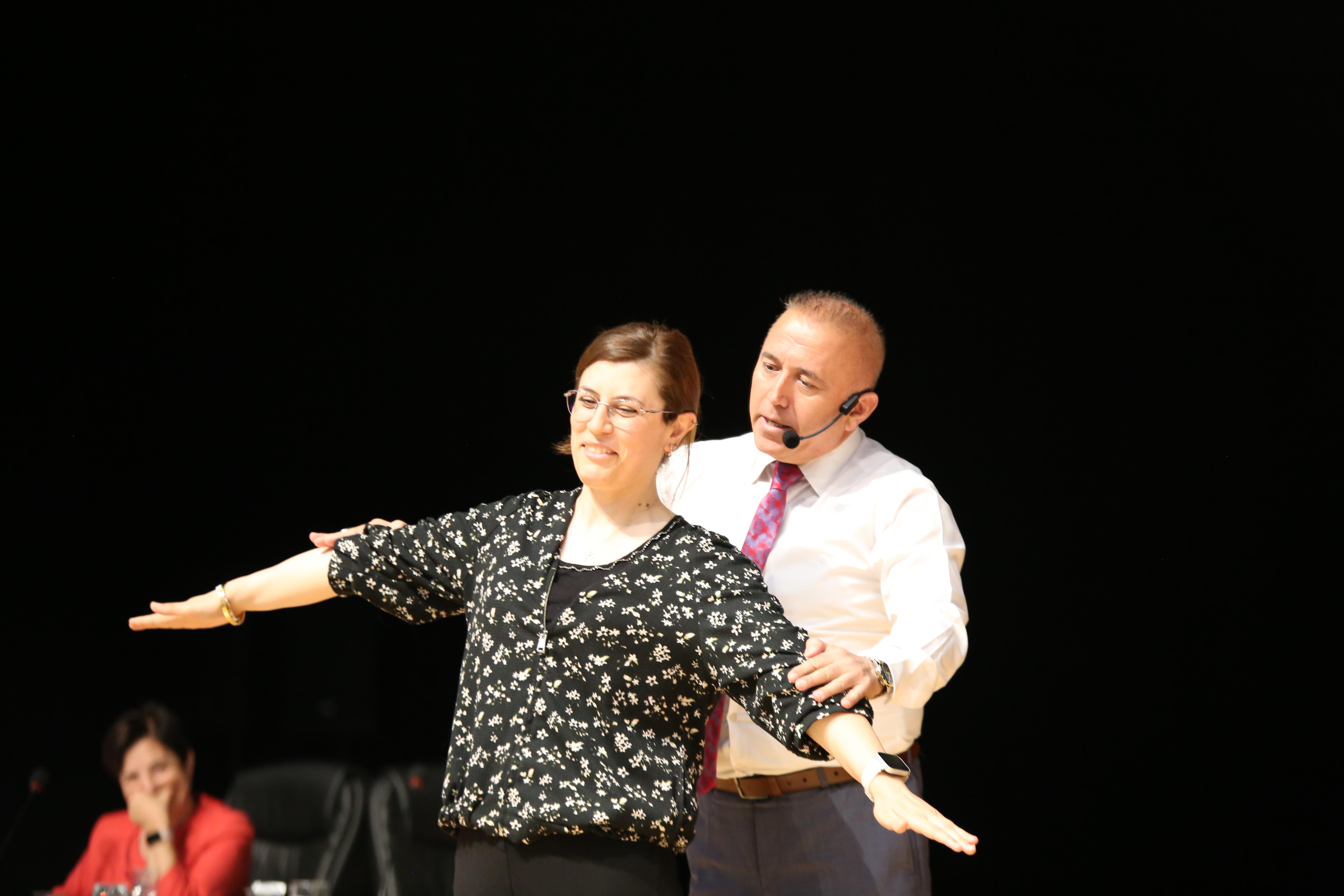 SCÜ’de “Tüm Yönleriyle Bağımlılık” Adlı Panel Gerçekleştirildi SCÜ’de “Tüm Yönleriyle Bağımlılık” Adlı Panel Gerçekleştirildi