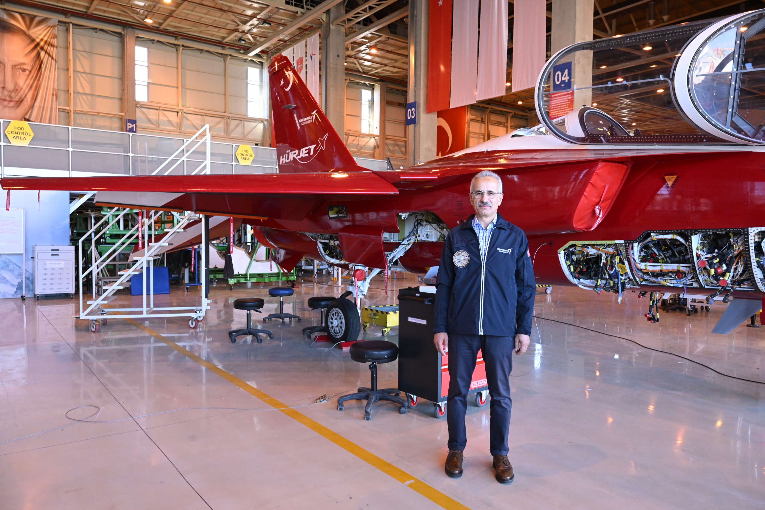 VECİHİ HÜRKUŞ’UN YARIM KALAN RÜYASI GERÇEK OLUYOR VECİHİ HÜRKUŞ’UN YARIM KALAN RÜYASI GERÇEK OLUYOR