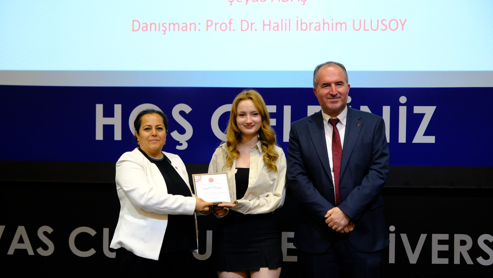 SCÜ’de Öğrenci Başarıları ve Bilimsel Projeler Kutlandı SCÜ’de Öğrenci Başarıları ve Bilimsel Projeler Kutlandı