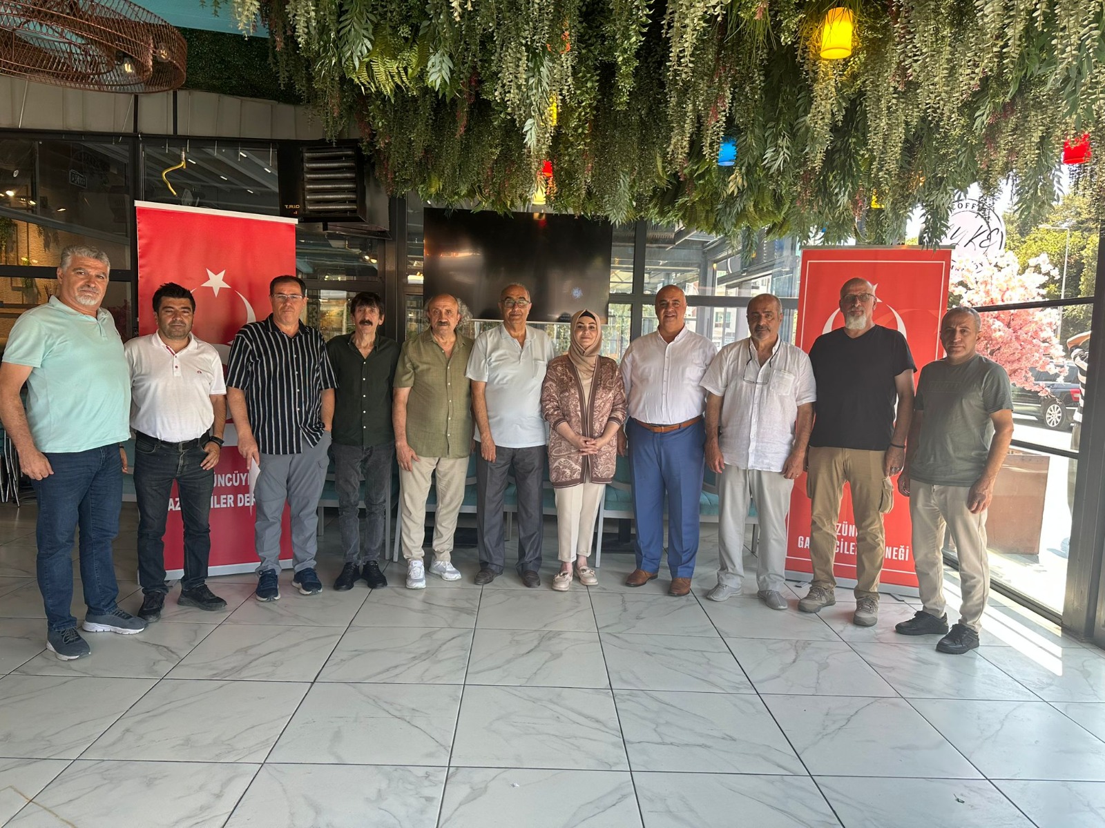 YGD, ‘Basın Bayramı’nı kahvaltı programı ile kutladı YGD, ‘Basın Bayramı’nı kahvaltı programı ile kutladı