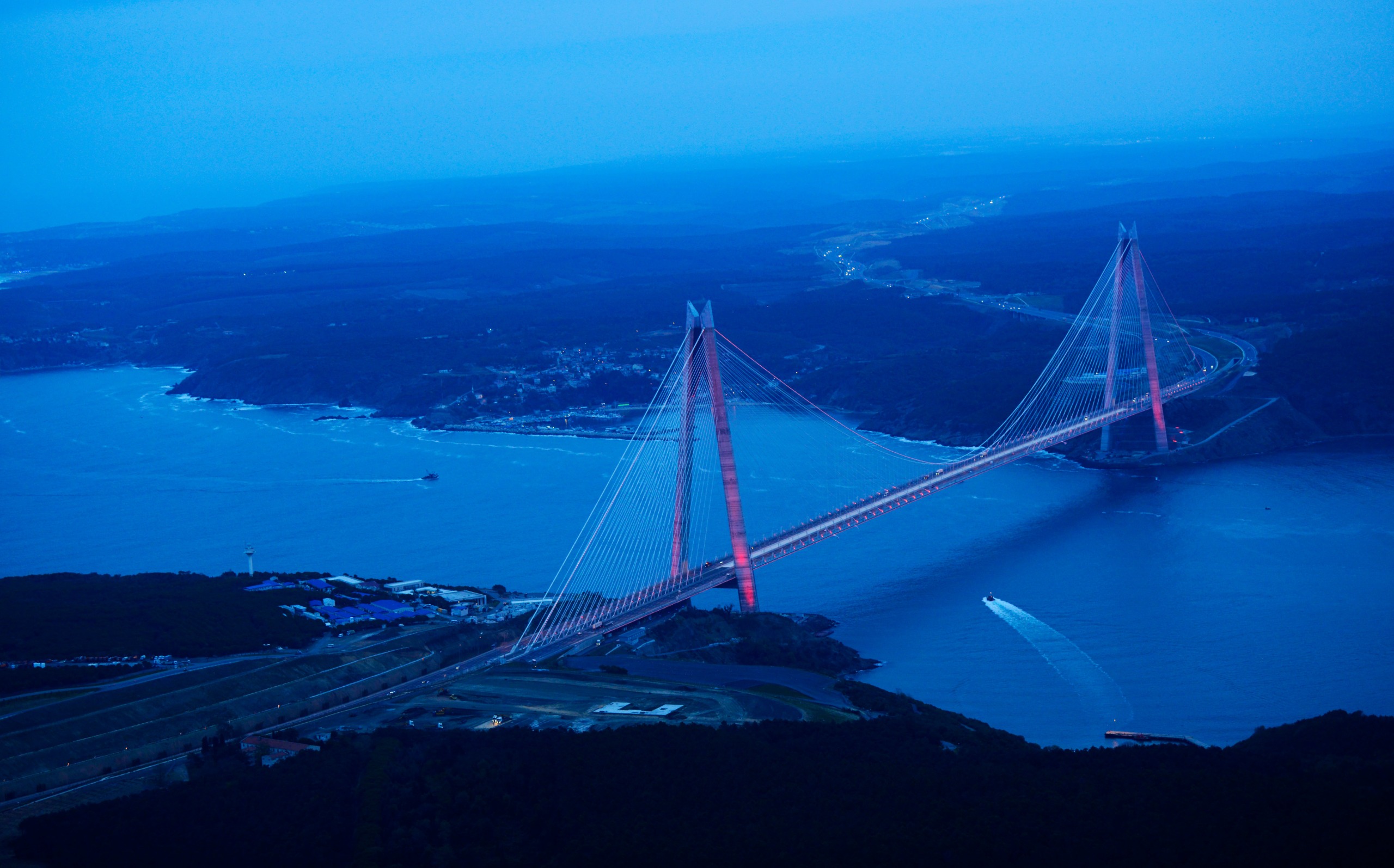 YAVUZ SULTAN SELİM KÖPRÜSÜ 9 YAŞINDA YAVUZ SULTAN SELİM KÖPRÜSÜ 9 YAŞINDA