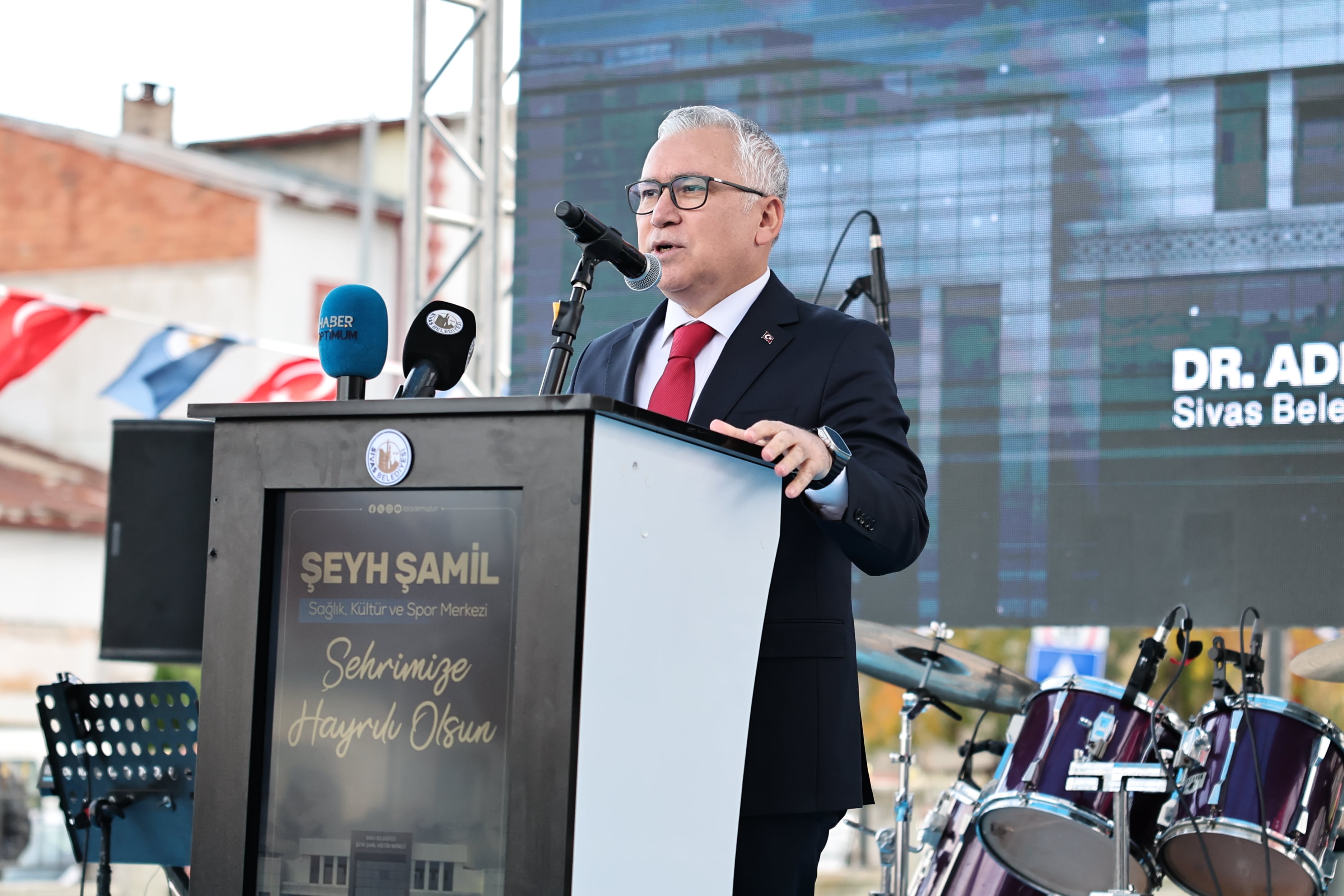 ŞEYH ŞAMİL SAĞLIK, KÜLTÜR VE SPOR MERKEZİ HİZMETE AÇILDI ŞEYH ŞAMİL SAĞLIK, KÜLTÜR VE SPOR MERKEZİ HİZMETE AÇILDI