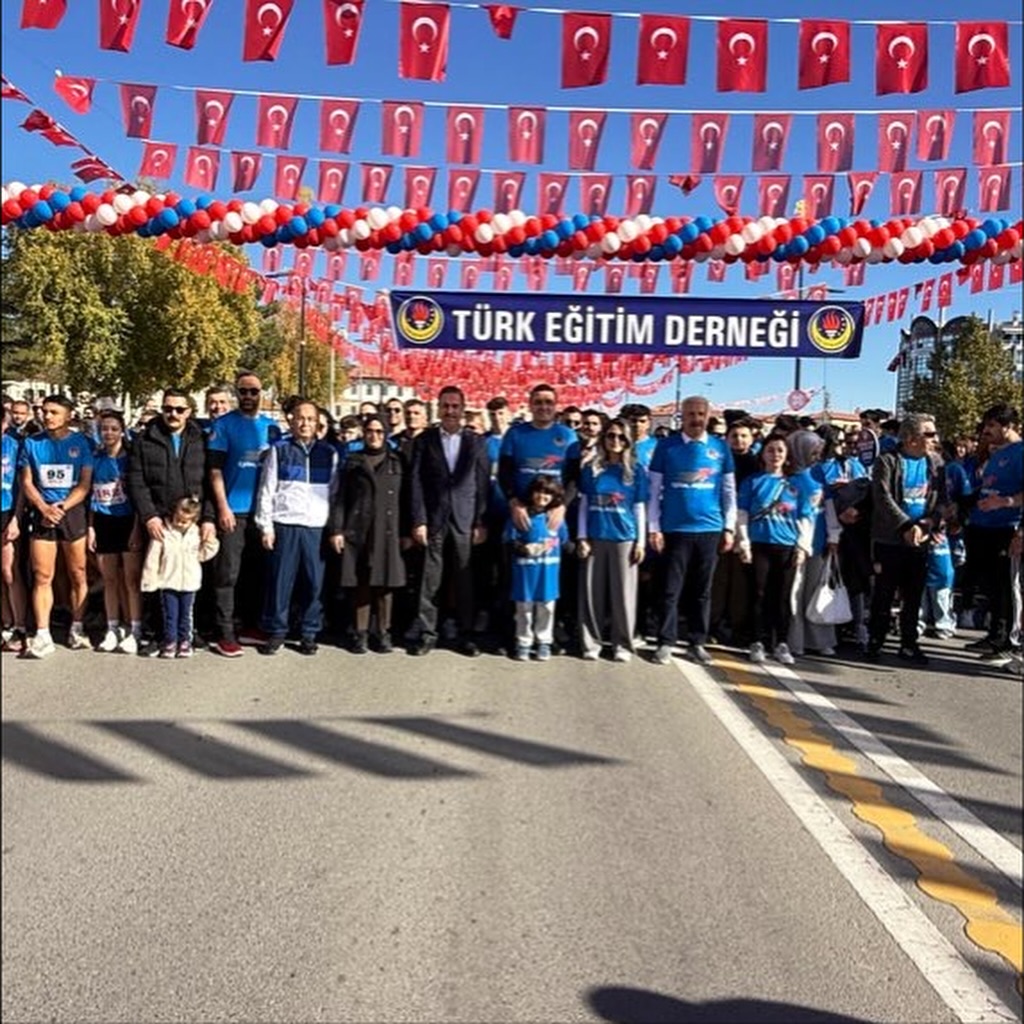 TED’den Eğitim Destekli Maraton yapıldı TED’den Eğitim Destekli Maraton yapıldı