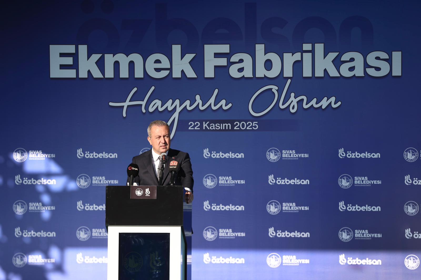 ÖZBELSAN’IN YENİ EKMEK FABRİKASI HİZMETE AÇILDI ÖZBELSAN’IN YENİ EKMEK FABRİKASI HİZMETE AÇILDI