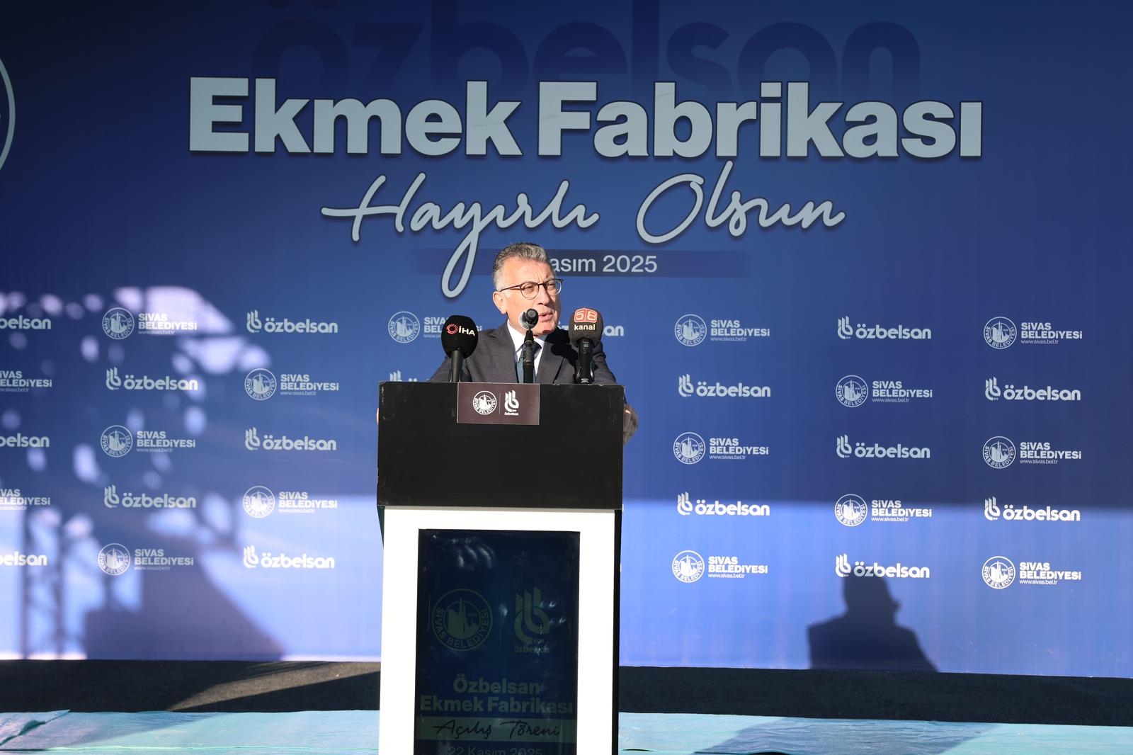 ÖZBELSAN’IN YENİ EKMEK FABRİKASI HİZMETE AÇILDI ÖZBELSAN’IN YENİ EKMEK FABRİKASI HİZMETE AÇILDI