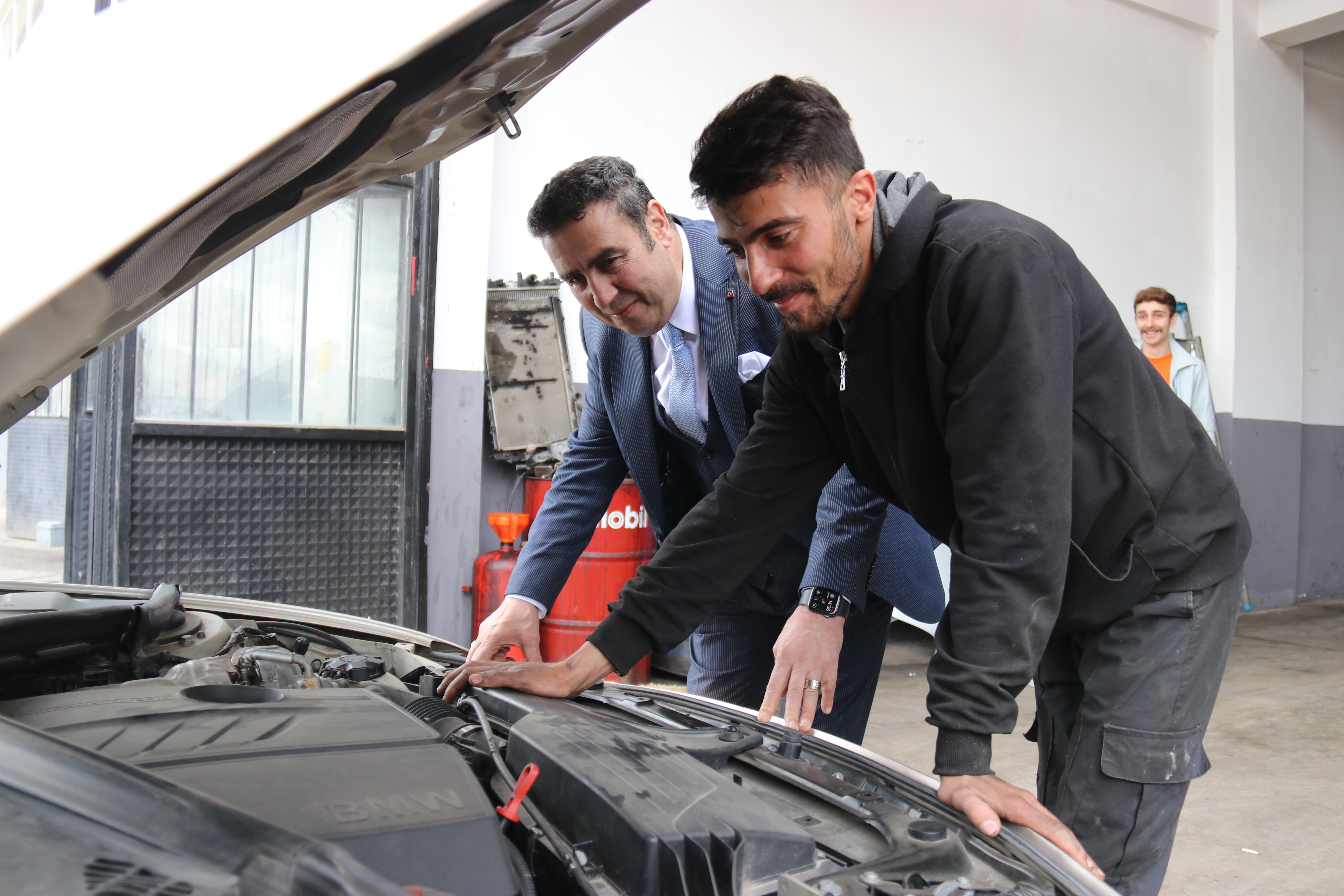 ARAÇ BAKIMLARINIZI İHMAL ETMEYİN! ARAÇ BAKIMLARINIZI İHMAL ETMEYİN!