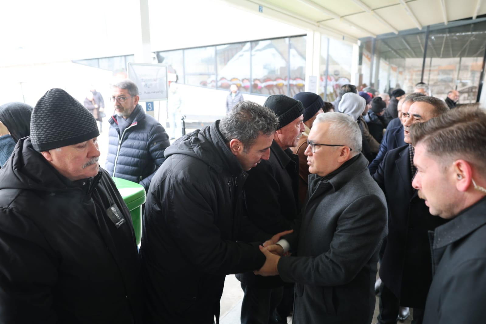 YÜKSEL DEMİRGİL SON YOLCULUĞUNA UĞURLANDI YÜKSEL DEMİRGİL SON YOLCULUĞUNA UĞURLANDI