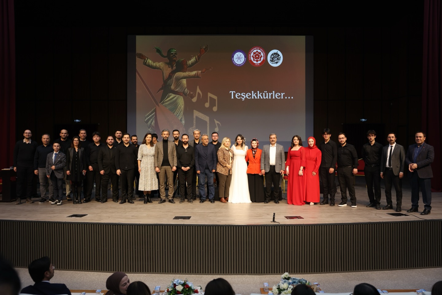 Deyişler Konserinin 2.'si Sivas Bilim ve Teknoloji Üniversitesindeydi Deyişler Konserinin 2.'si Sivas Bilim ve Teknoloji Üniversitesindeydi