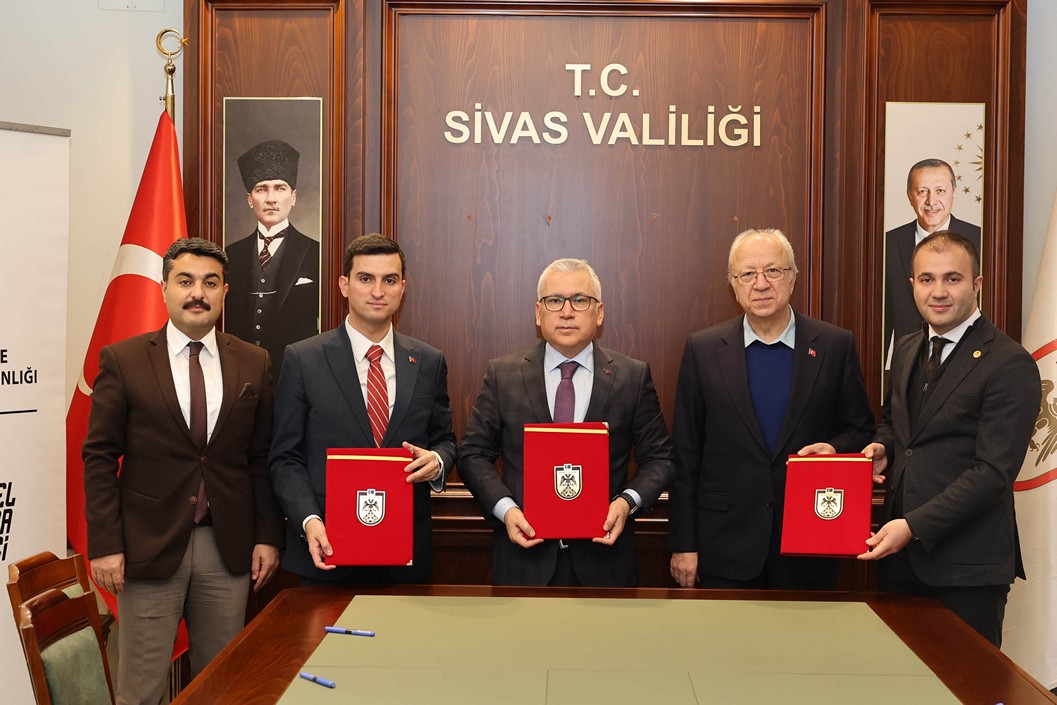 Buruciye Medresesi Restorasyona Alınıyor Buruciye Medresesi Restorasyona Alınıyor