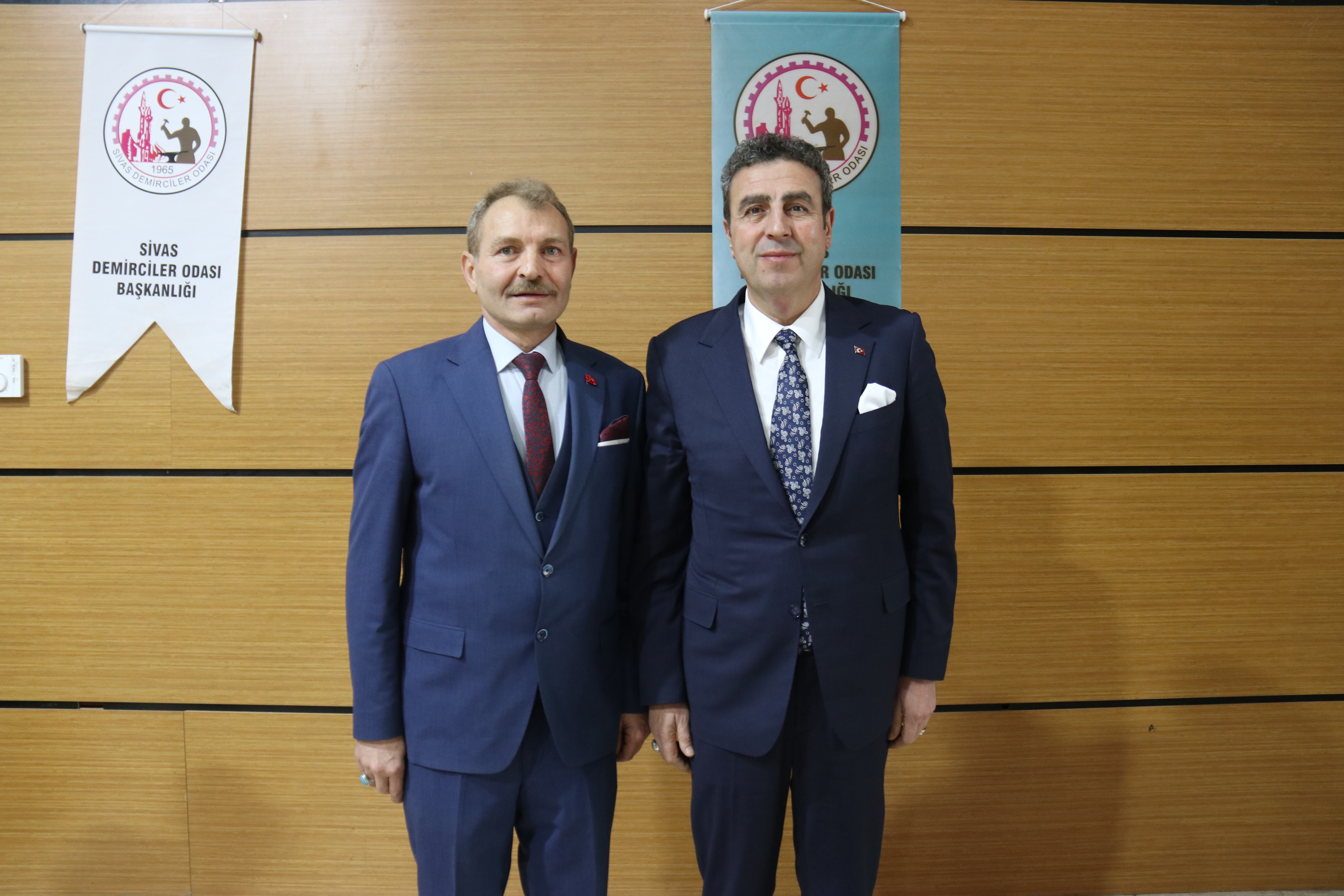 DEMİRCİLER ODASINDA HARUN KOÇ GÜVEN TAZELEDİ