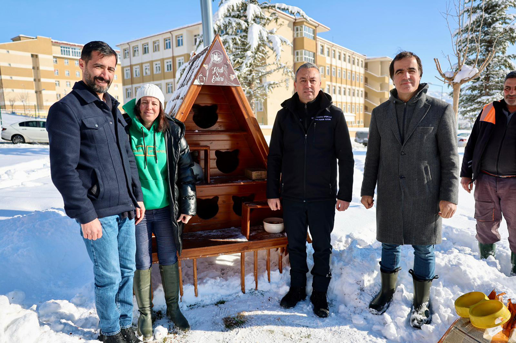 SİVAS BELEDİYESİ SESSİZ DOSTLARIMIZI UNUTMADI SİVAS BELEDİYESİ SESSİZ DOSTLARIMIZI UNUTMADI