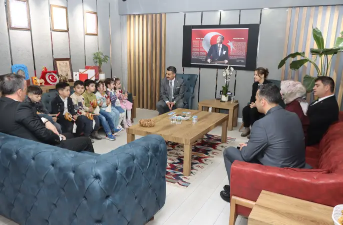 KÖKLERDEN GELECEĞE