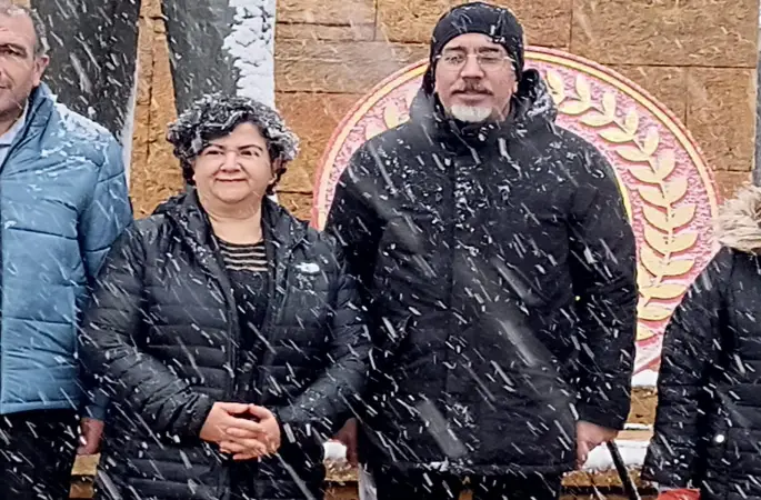 Ayşe YURTTABİRGÜL ÖĞREN  "   Başöğretmenimiz Gazi Mustafa Kemal Atatürk, “Öğretmenler, yeni nesil sizlerin eseri olacaktır.”                                                                  