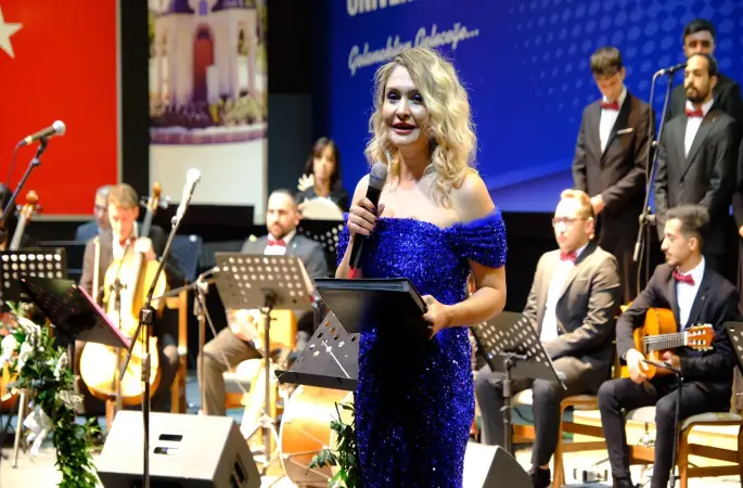 Türk Müziği Devlet Konservatuvarı öğrencileri tarafından “Türk Halk Müziği ve Türk Sanat Müziği” konseri düzenlendi