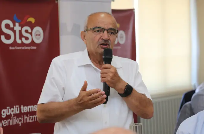 Başkan Özdemir, Ankara Temaslarını Sanayicilerle Değerlendirdi