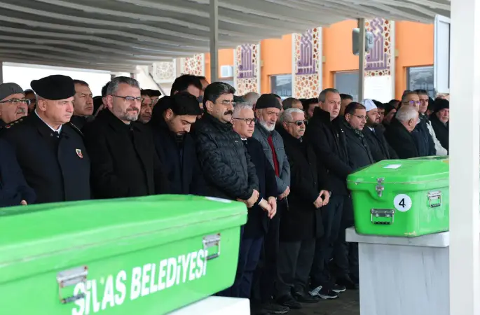 Ahmet Yasak son yolculuğuna uğurlandı