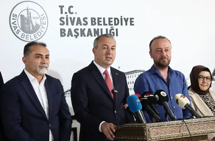 Özbelsan, Sivaspsora İsim ve Forma Göğüs Sponsoru Oldu