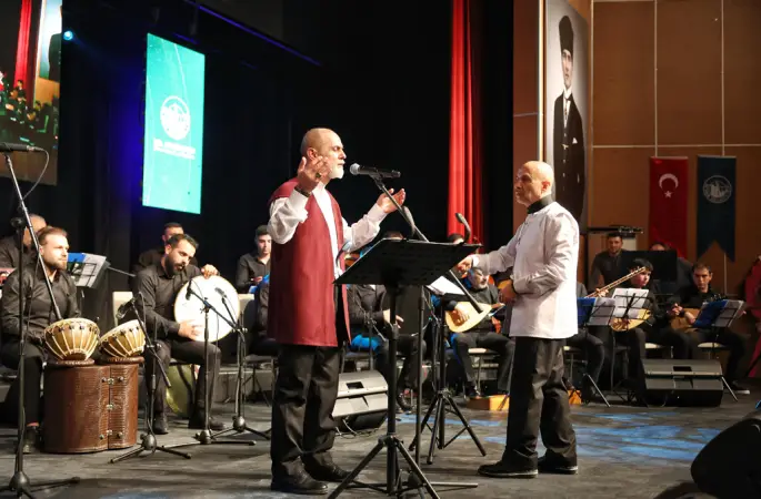 “TASAVVUFÎ NAĞMELERDEN İRFAN TÜRKÜLERİ” KONSERİ BÜYÜK İLGİ GÖRDÜ