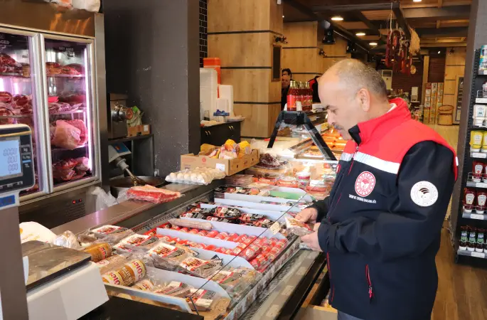 HALKIMIZIN SAĞLIĞIYLA OYNAYANLARA GÖZ AÇTIRMAYACAĞIZ