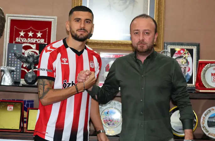 Daniel Avramovski Özbelsan Sivasspor'da