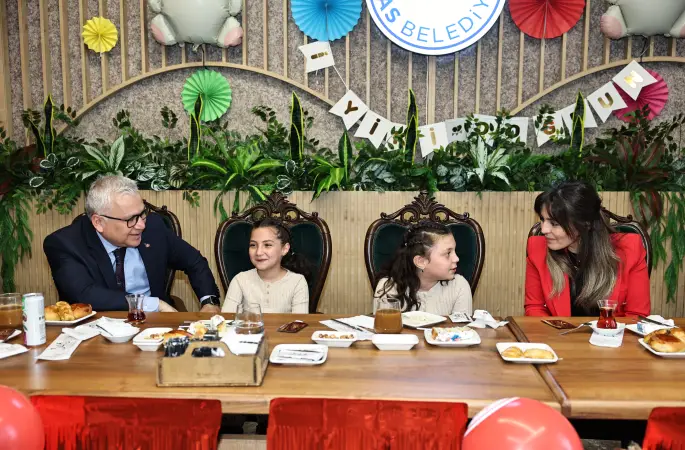 Uzman Çavuş Ümit Üzüm'ün çocukları Ayşe Mina ve Aysima kardeşlerin Doğum Günü partisi düzenlendi