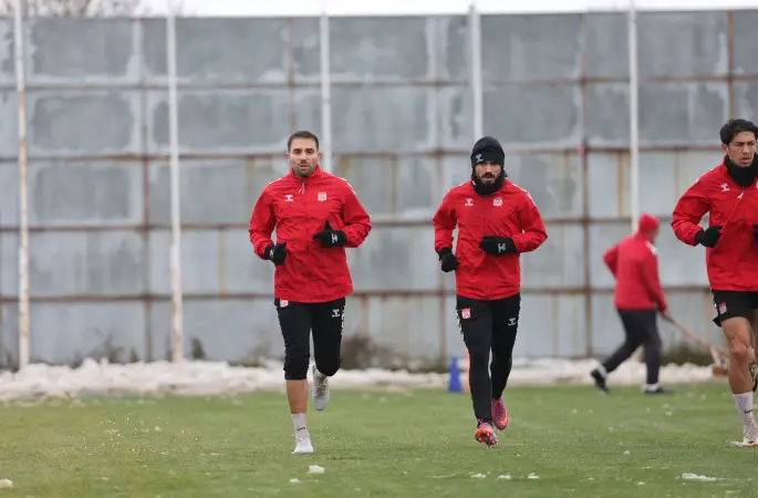 Özbelsan Sivasspor, Esenler Erokspor Maçı Hazırlıklarını Sürdürdü – 15 Kasım