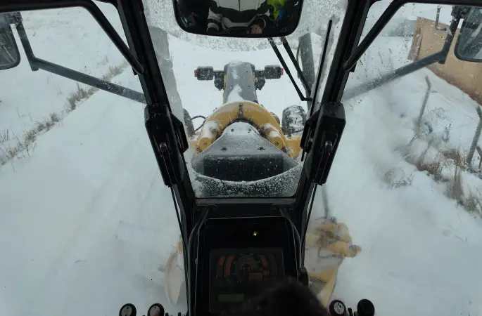 Karla Mücadele Ekipleri Hasta Vatandaş İçin Yolu Ulaşıma Açtı